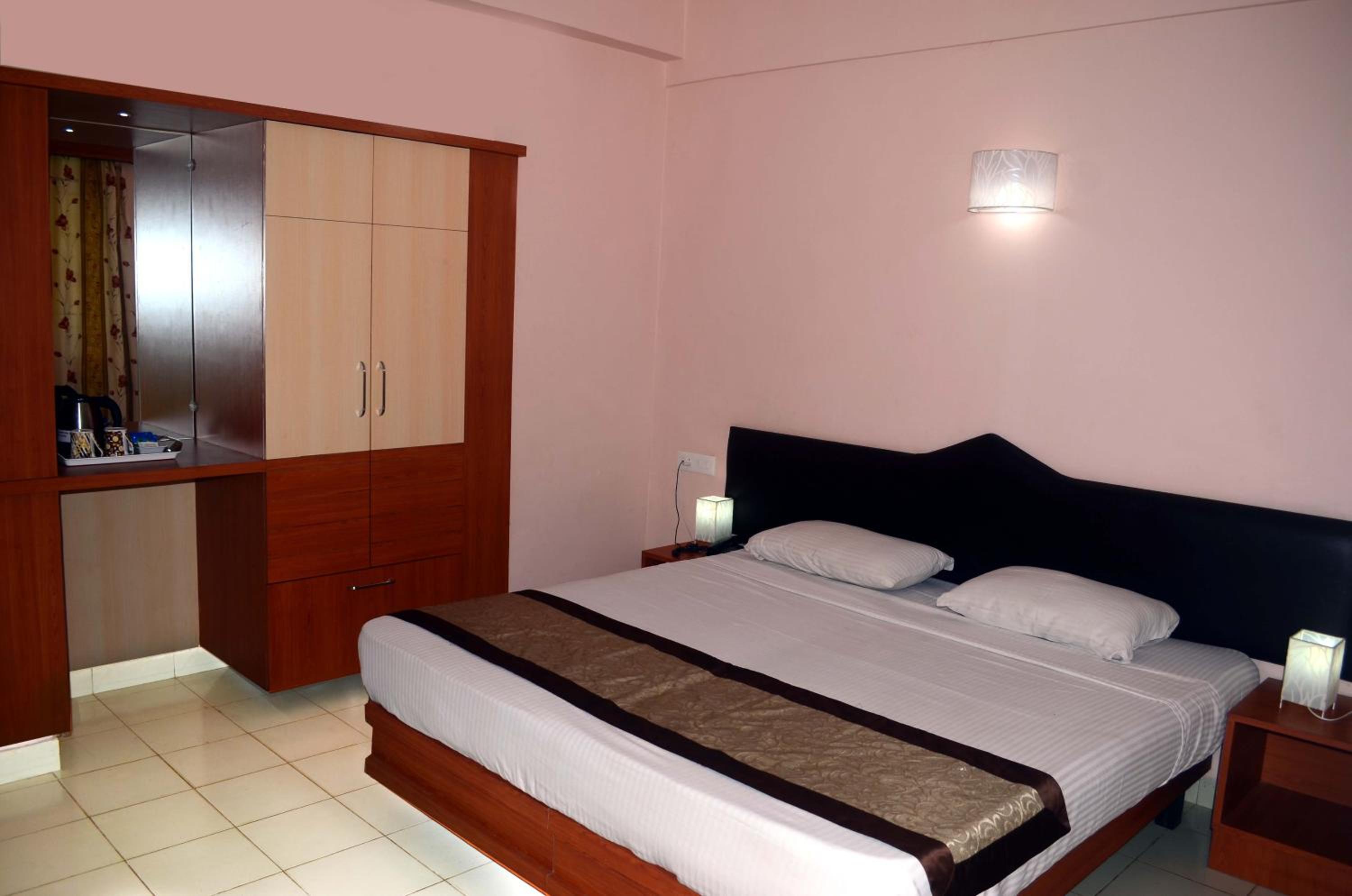 Classic Double Room