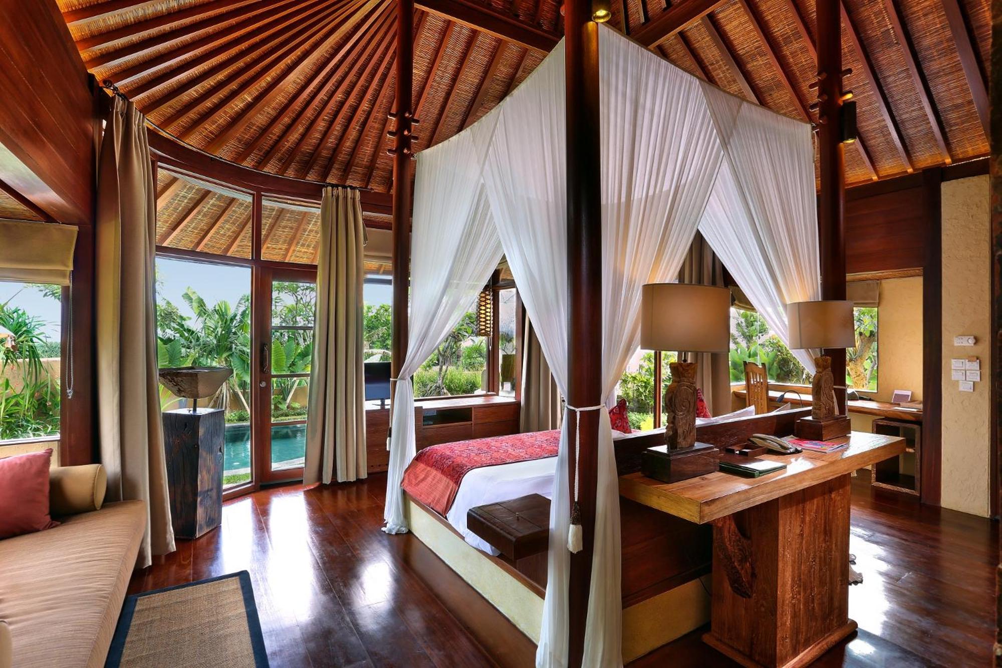 One-Bedroom Pool Villa with Ocean View and Free Shuttle to Canggu - Photo 1