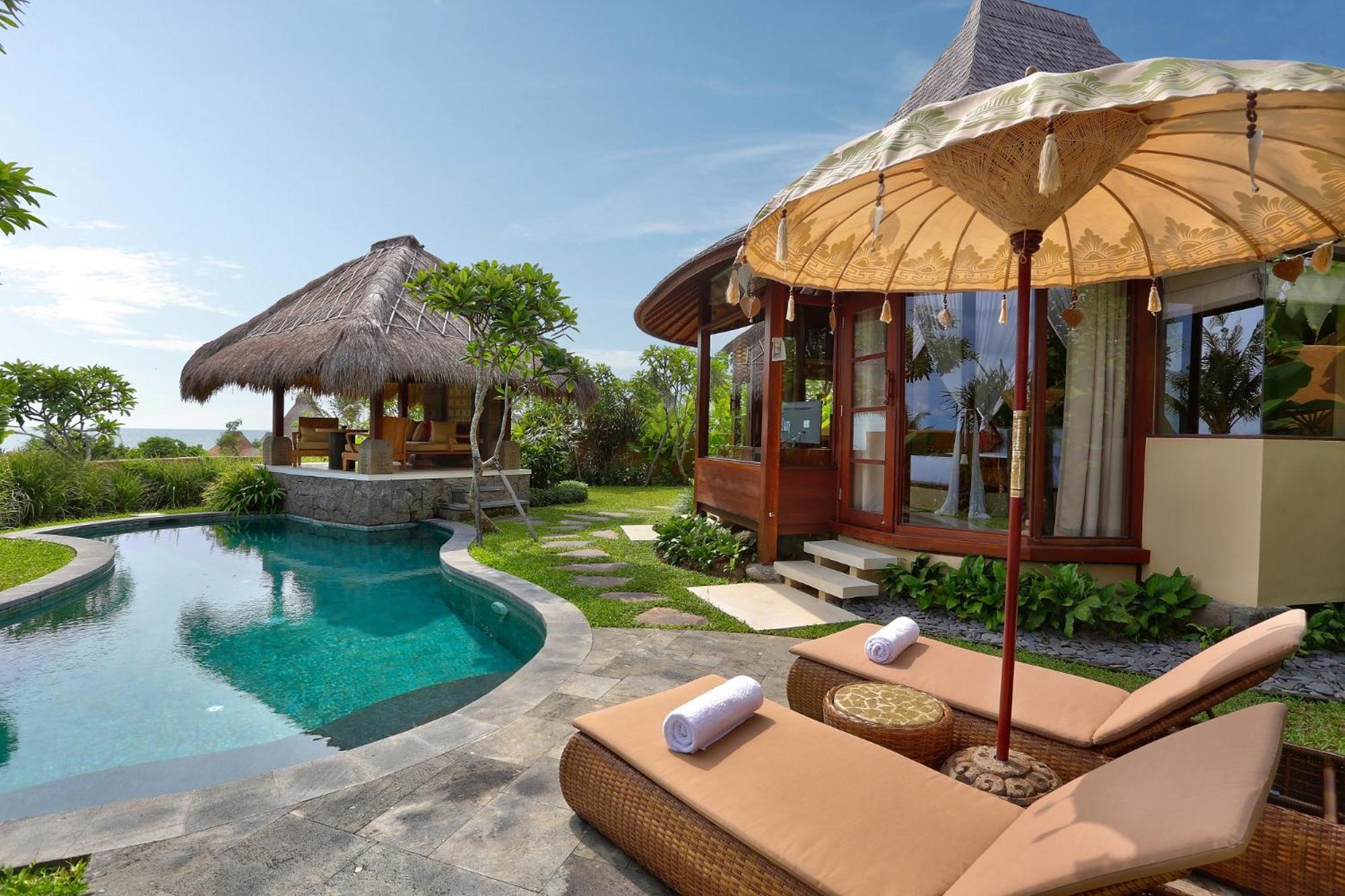 One-Bedroom Pool Villa with Ocean View and Free Shuttle to Canggu - Photo 2