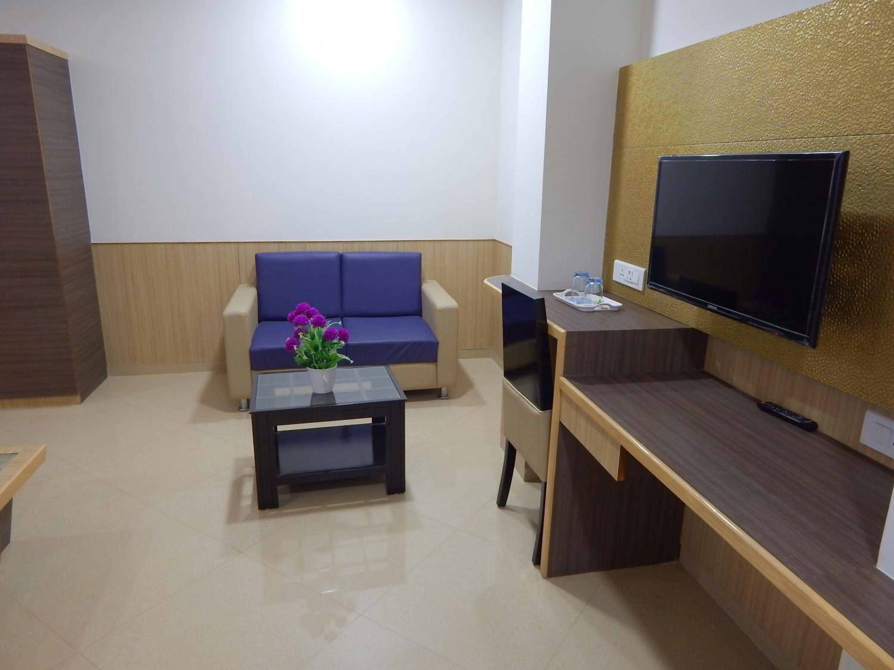 Deluxe Family Room photo 2