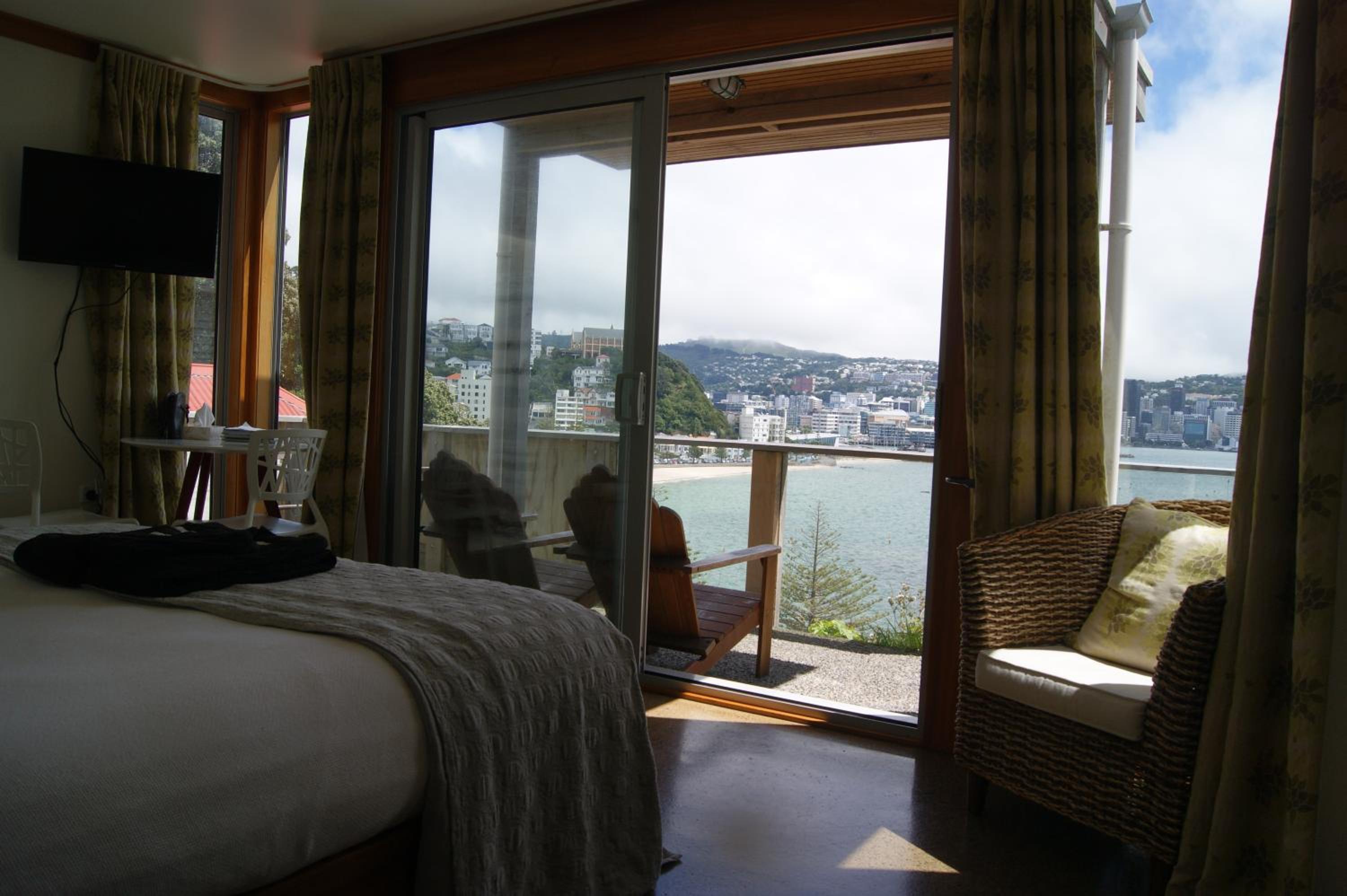 Studio Apartment with Sea View photo 2