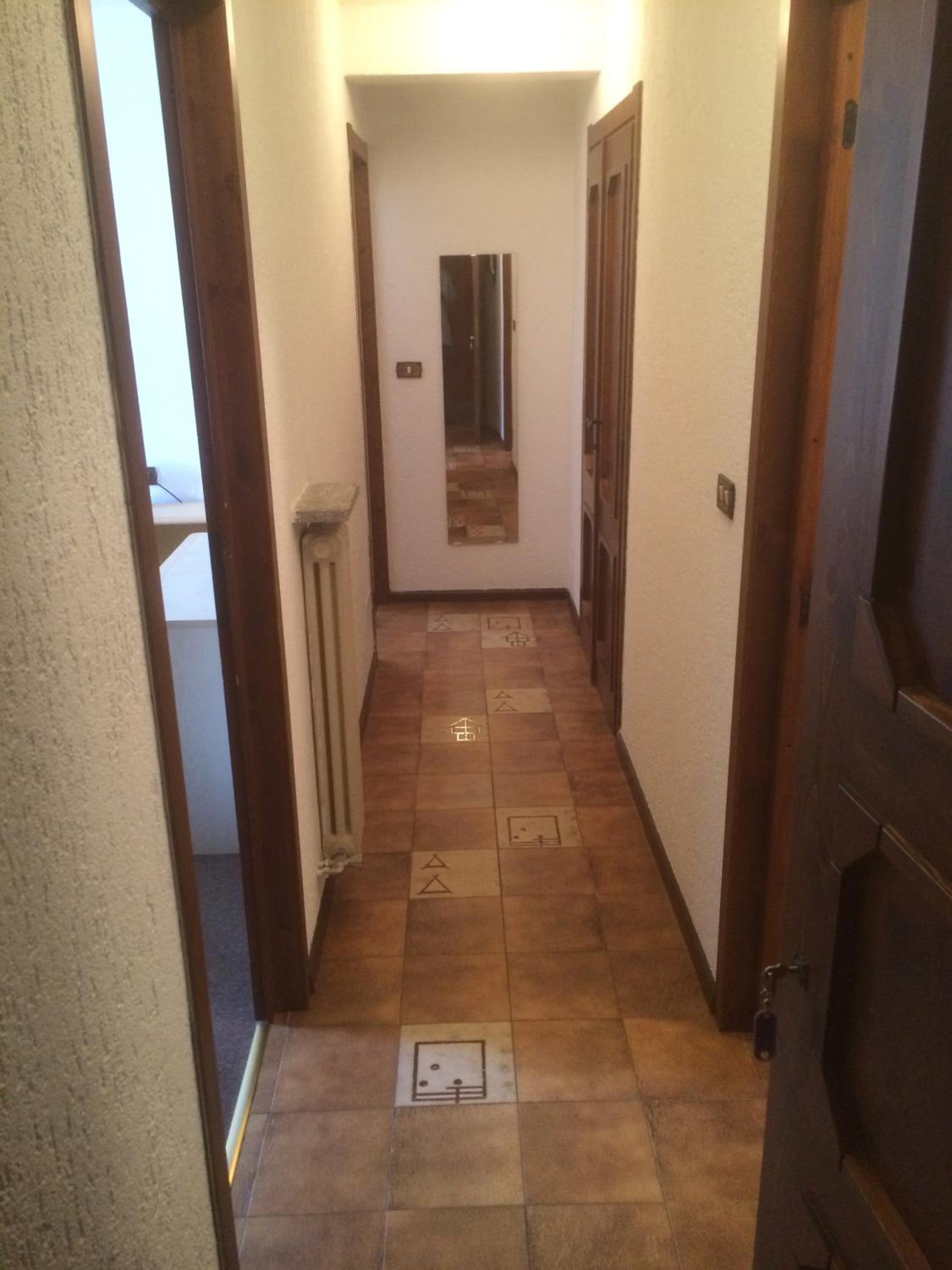 Apartment with Balcony - Photo 24