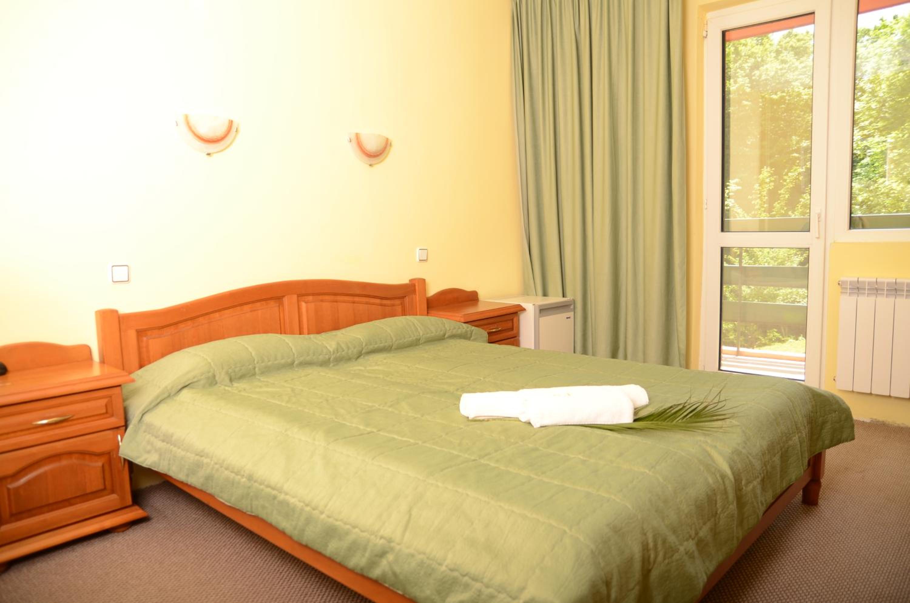 Single Room with Balcony photo 2