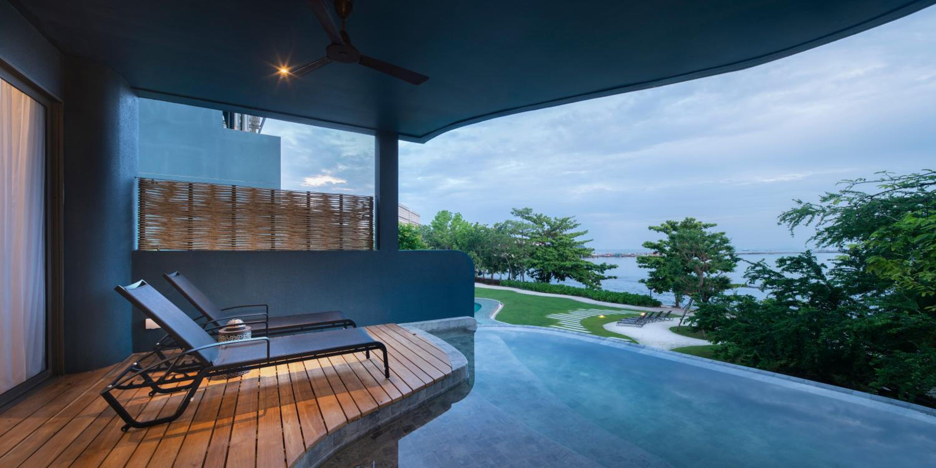 Sky Pool Villa