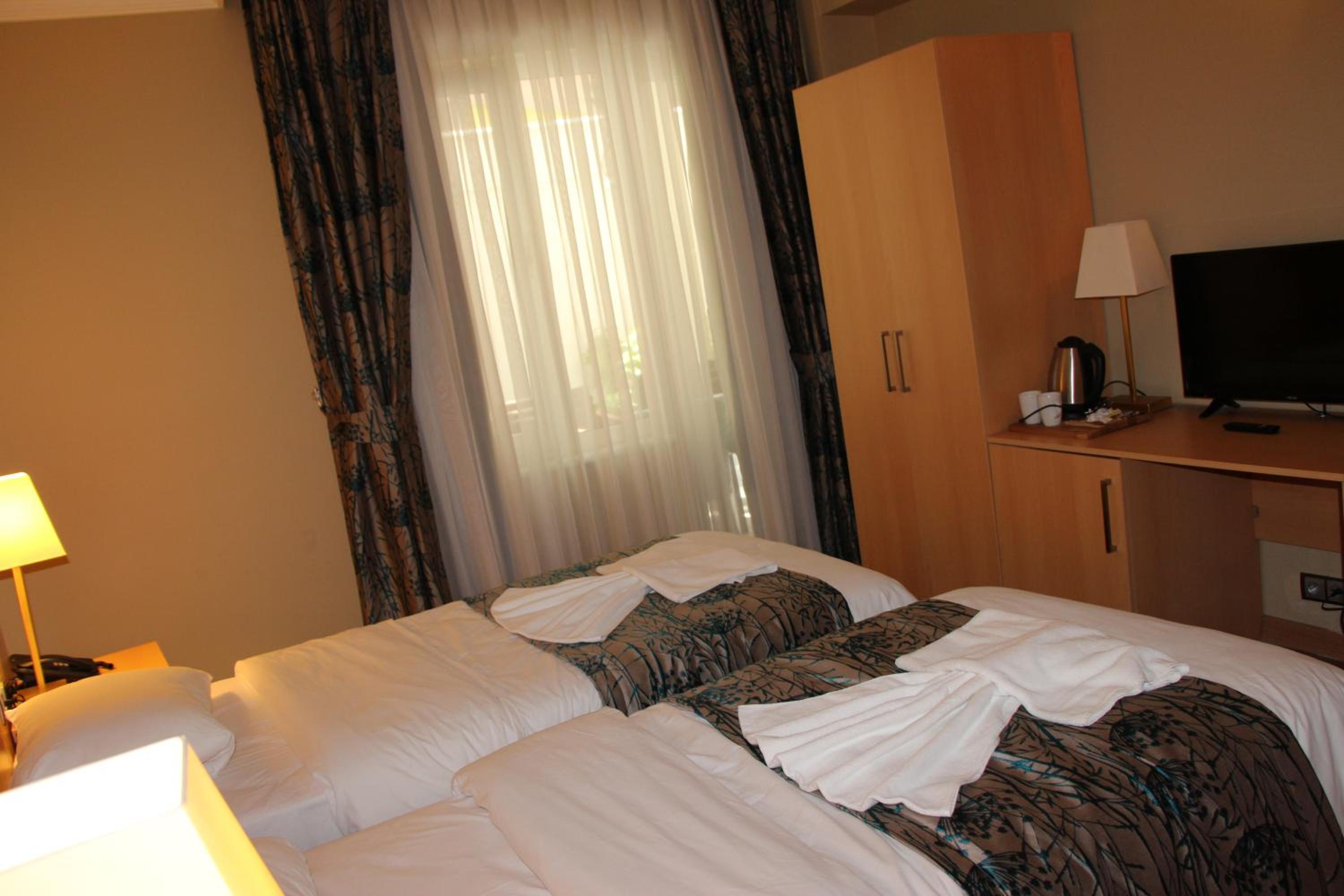 Economy Double or Twin Room photo 1