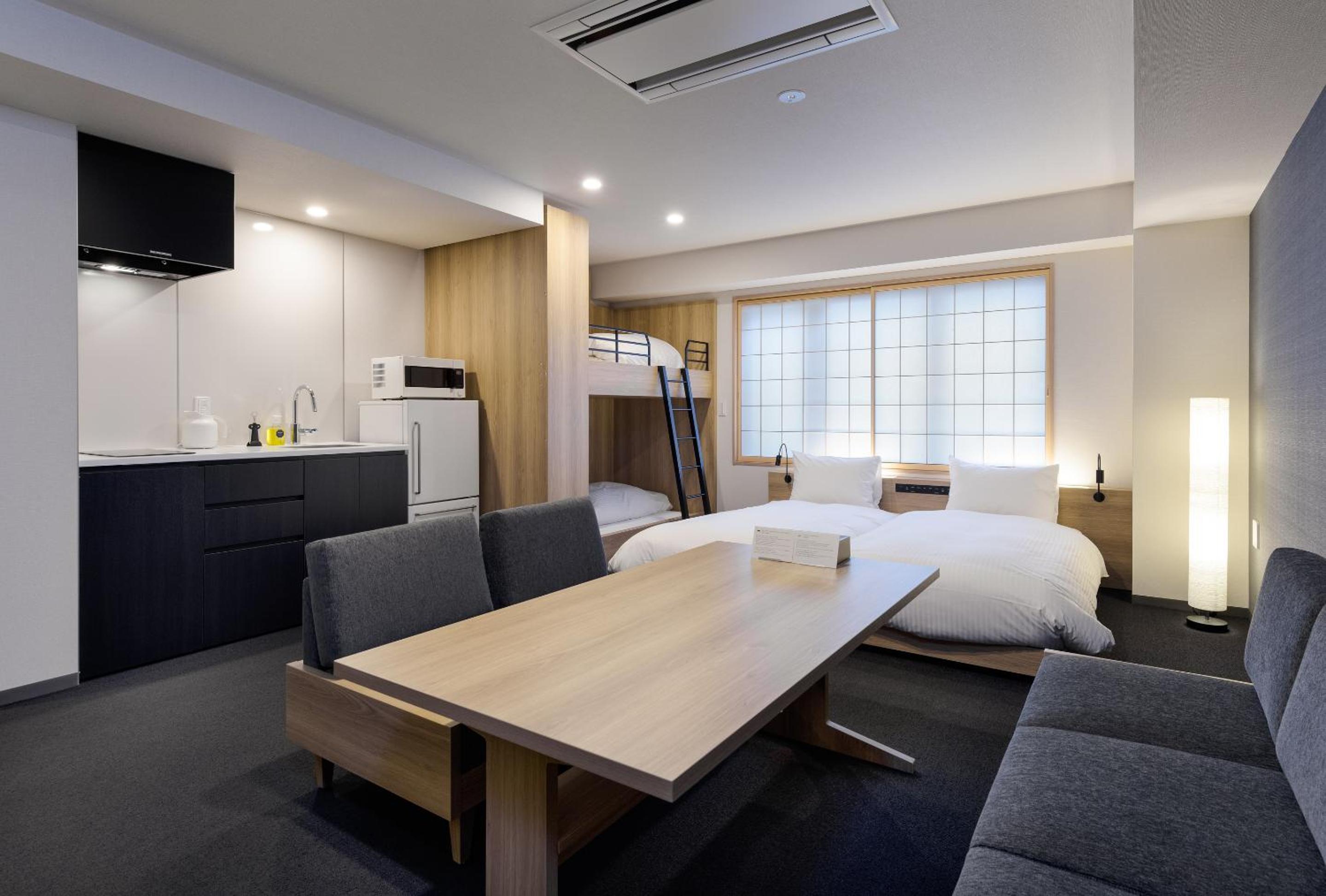 Japanese Connecting Apartments For 9 thumbnail 6