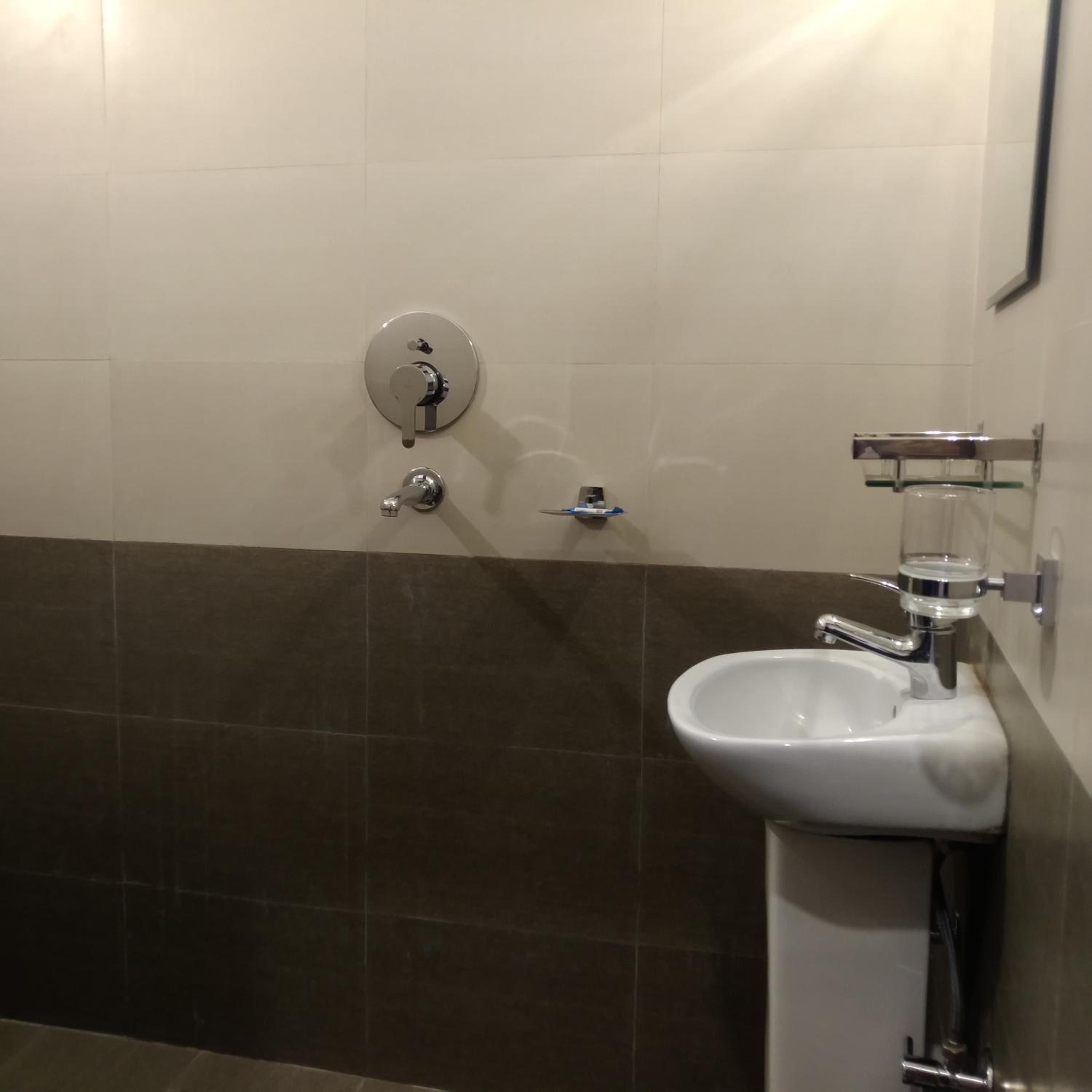 Standard Triple Room photo 2
