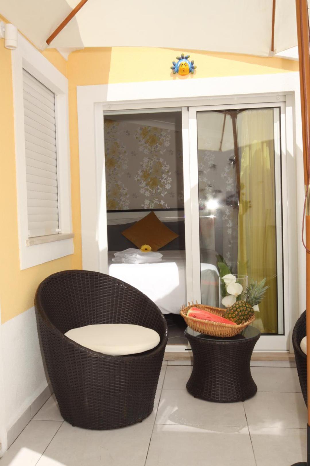 Two-Bedroom Apartment - Photo 27