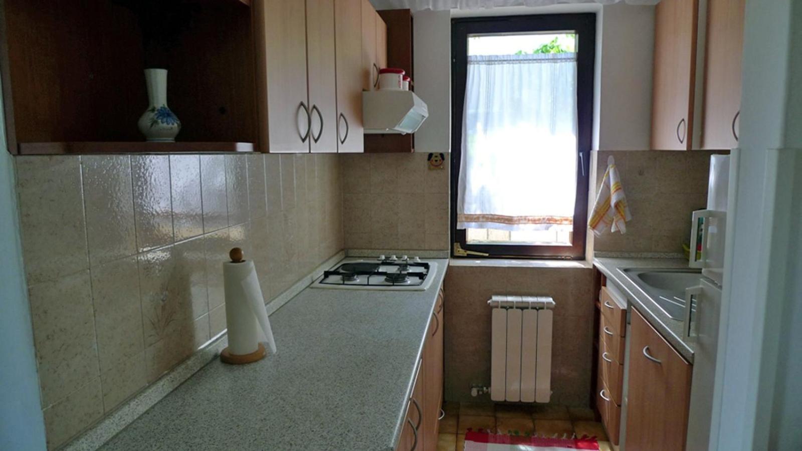Apartment - Ground Floor photo 2