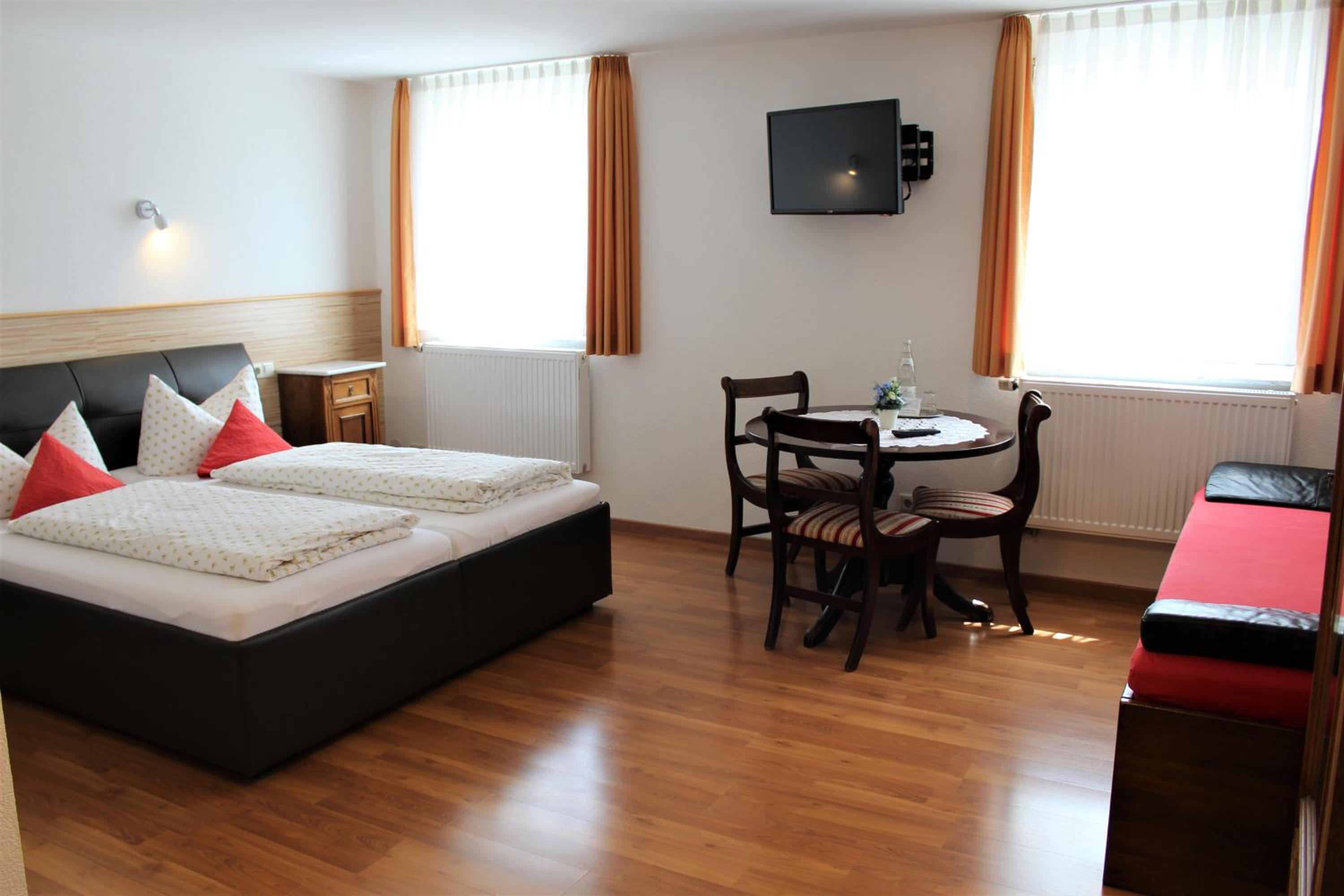 Studio Apartment photo 2