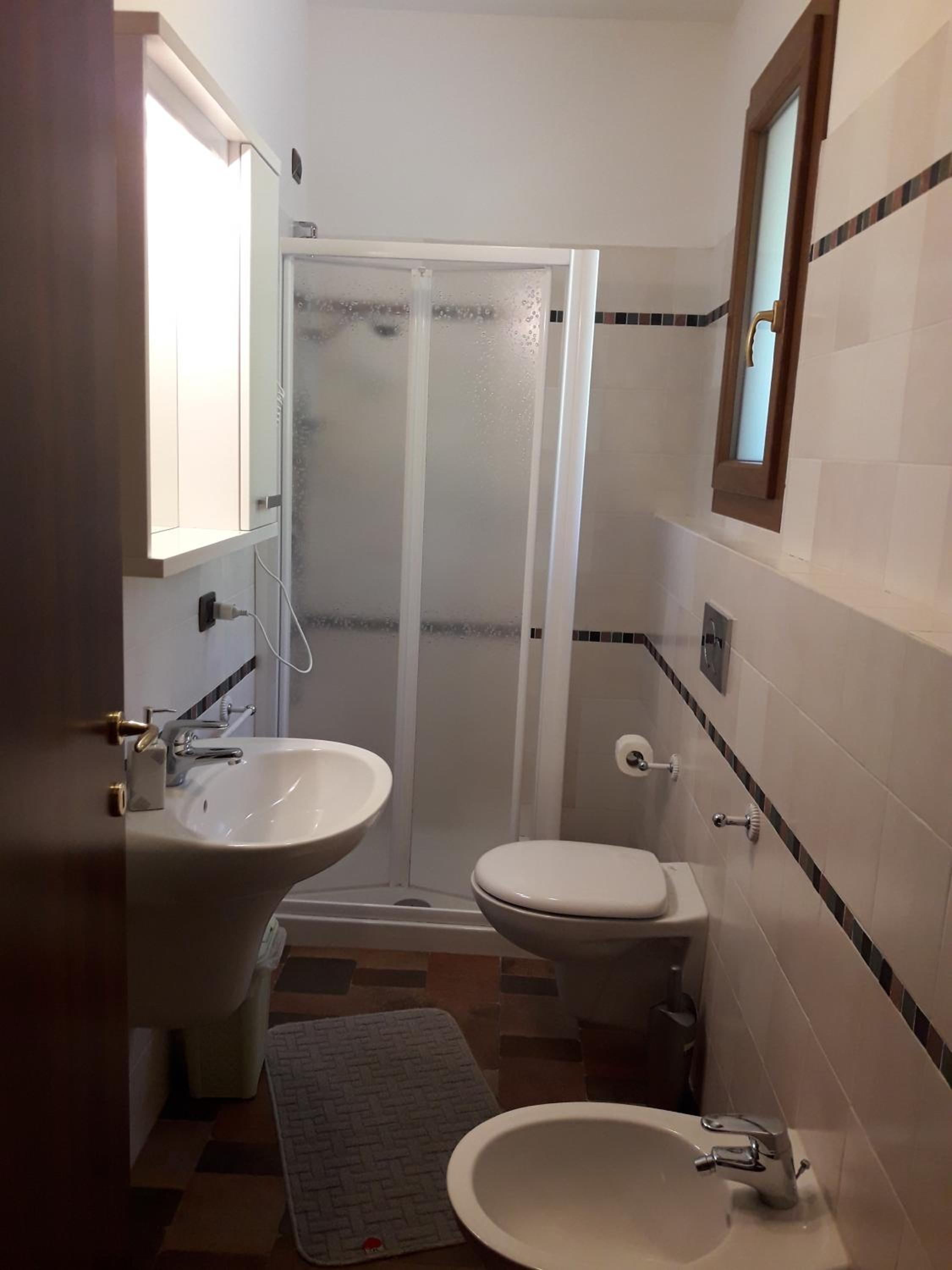 Triple Room With Bathroom photo 2