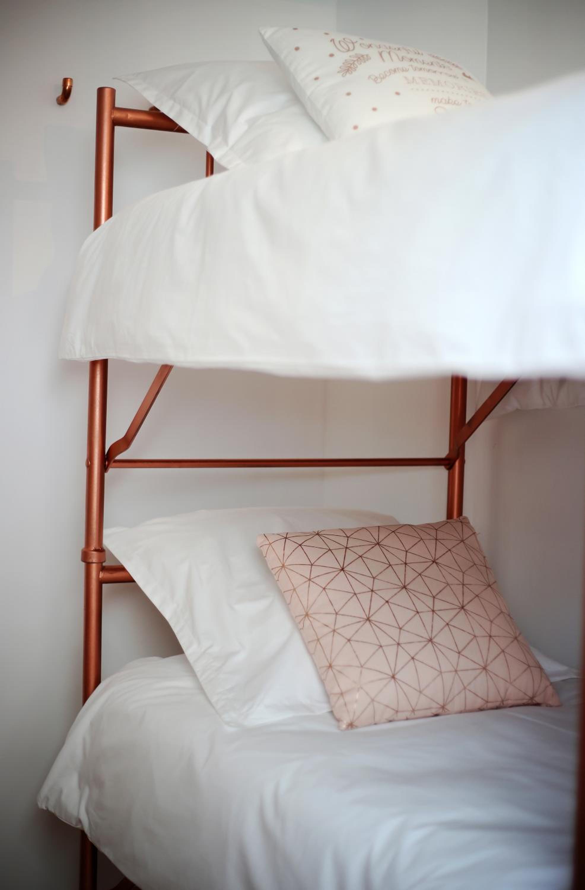 Bunk Bed in Mixed Dormitory Room photo 2