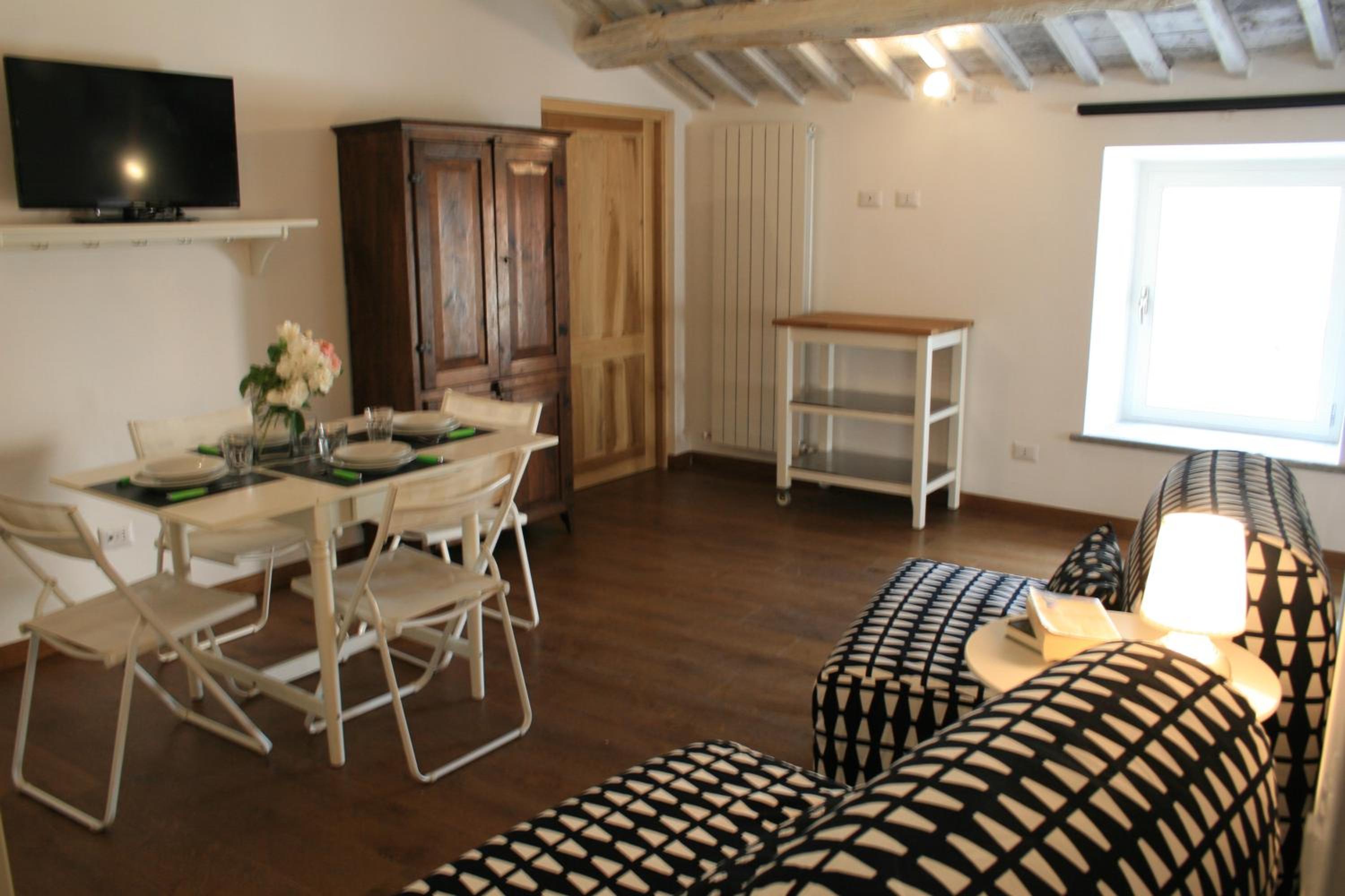 Apartment photo 1