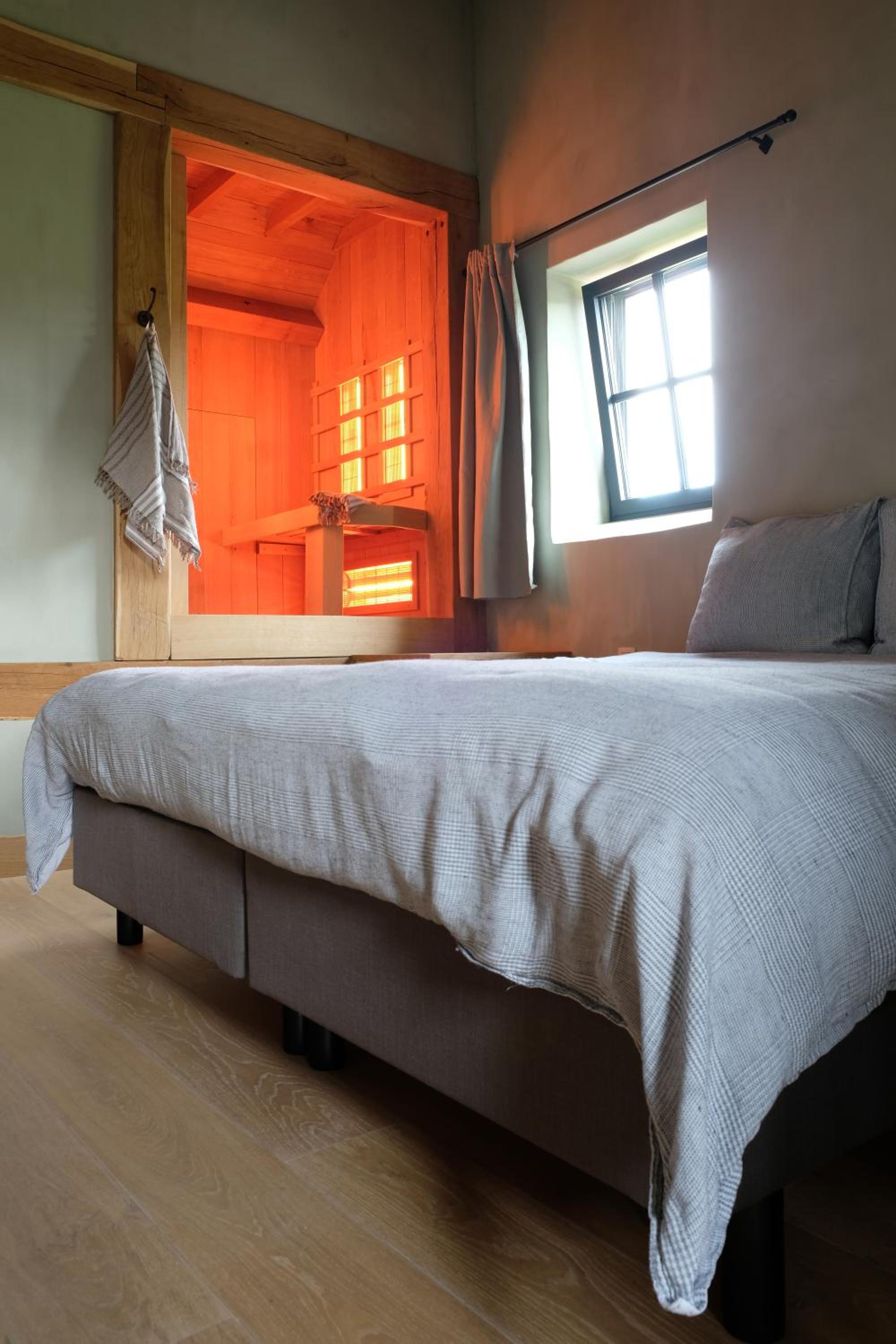 Deluxe Double Room with Shower photo 1