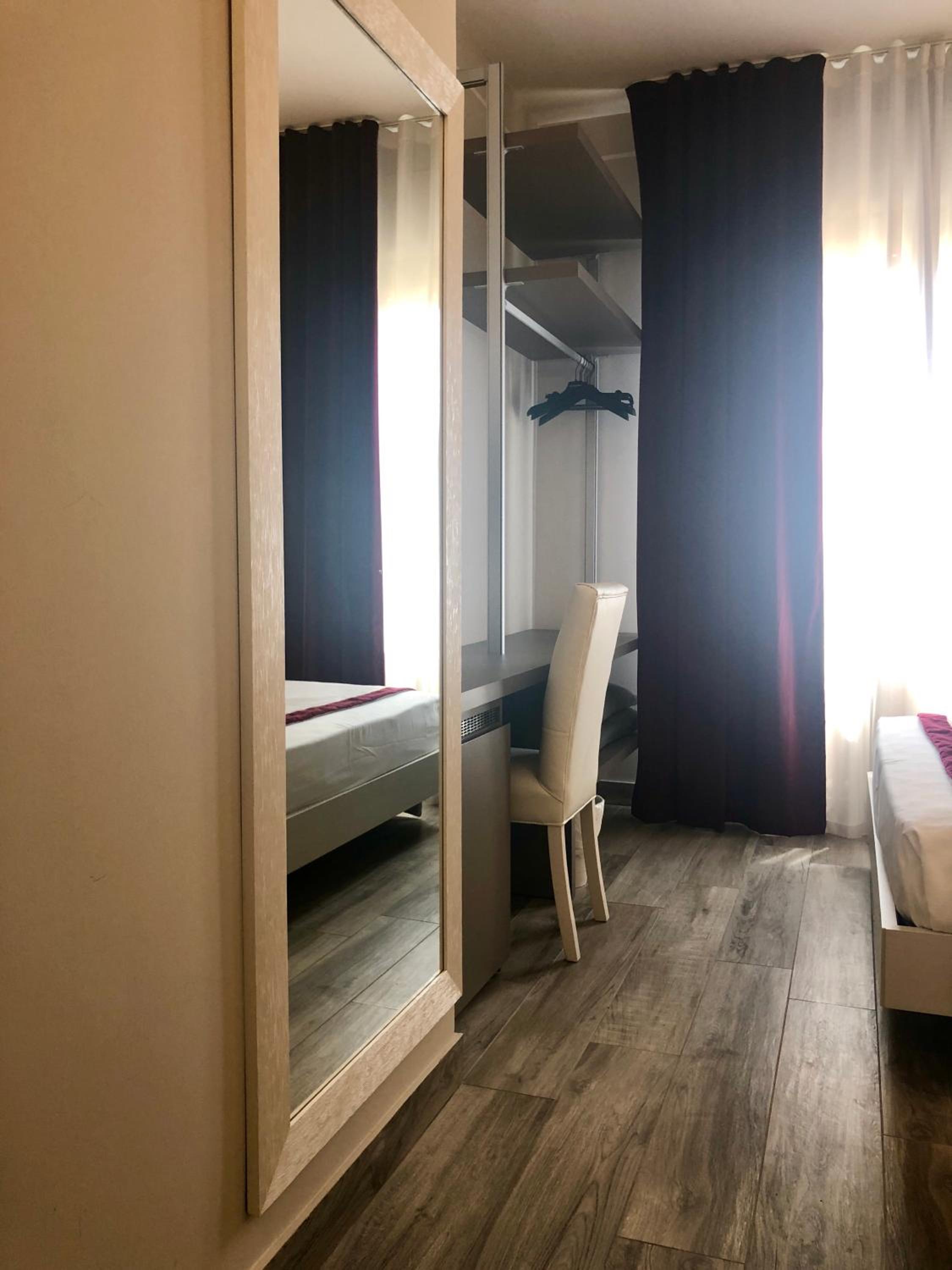 Superior Triple Room - Photo 6