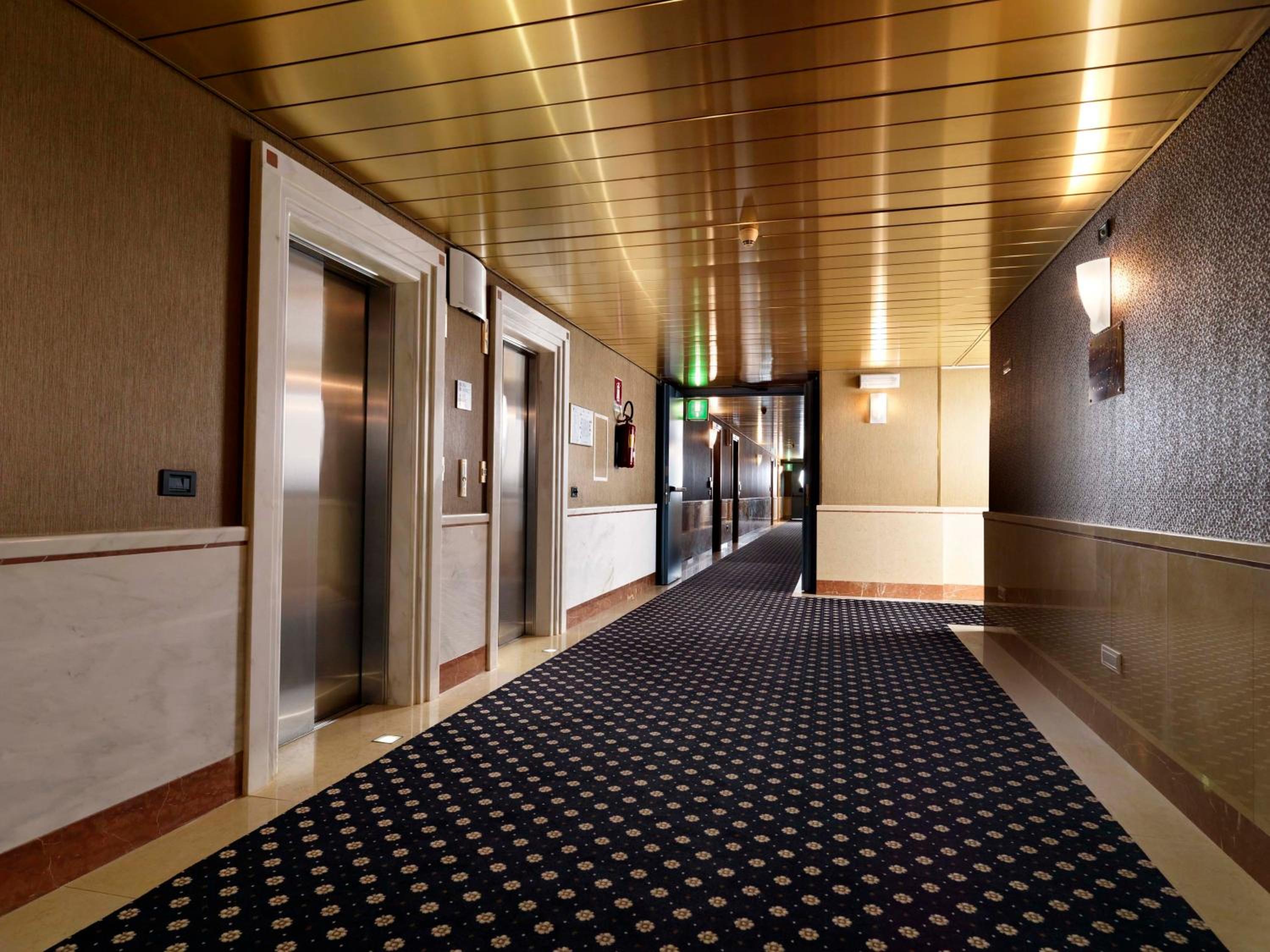Triple Room - Photo 6