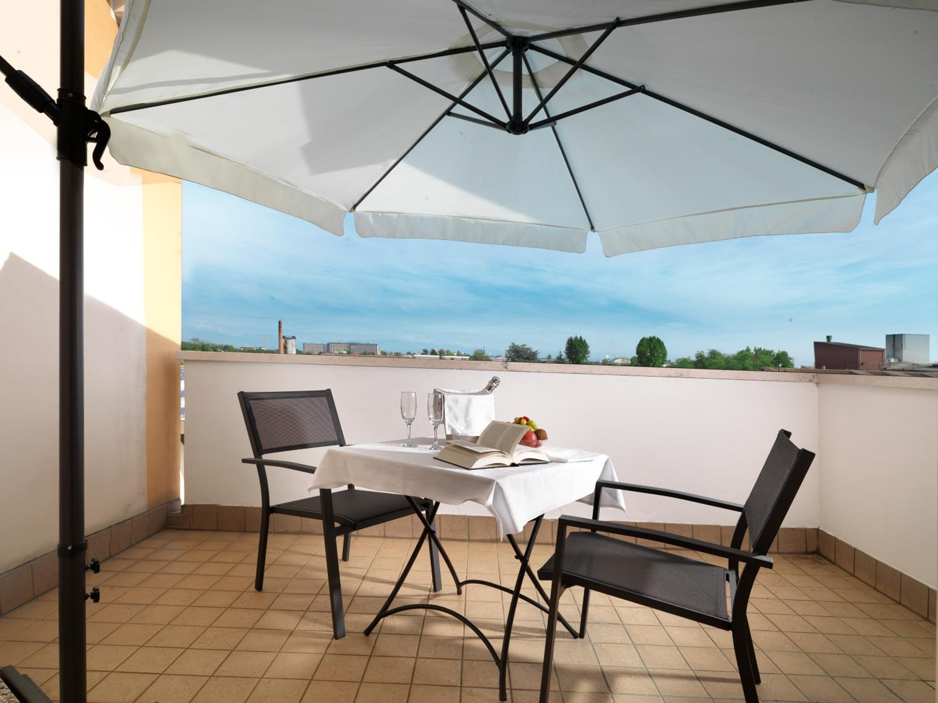 Quadruple Room - Photo 4