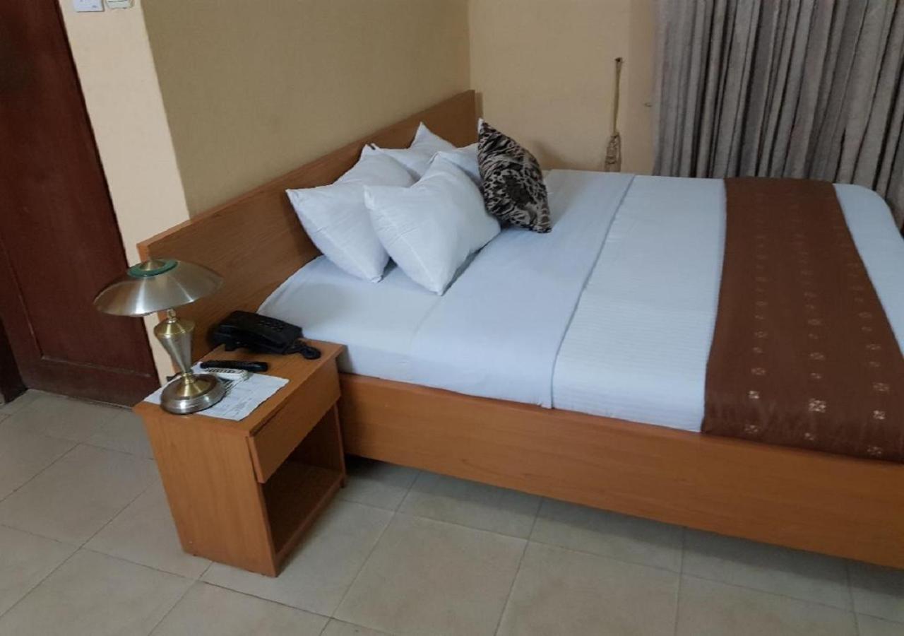 Standard Double Room photo 1