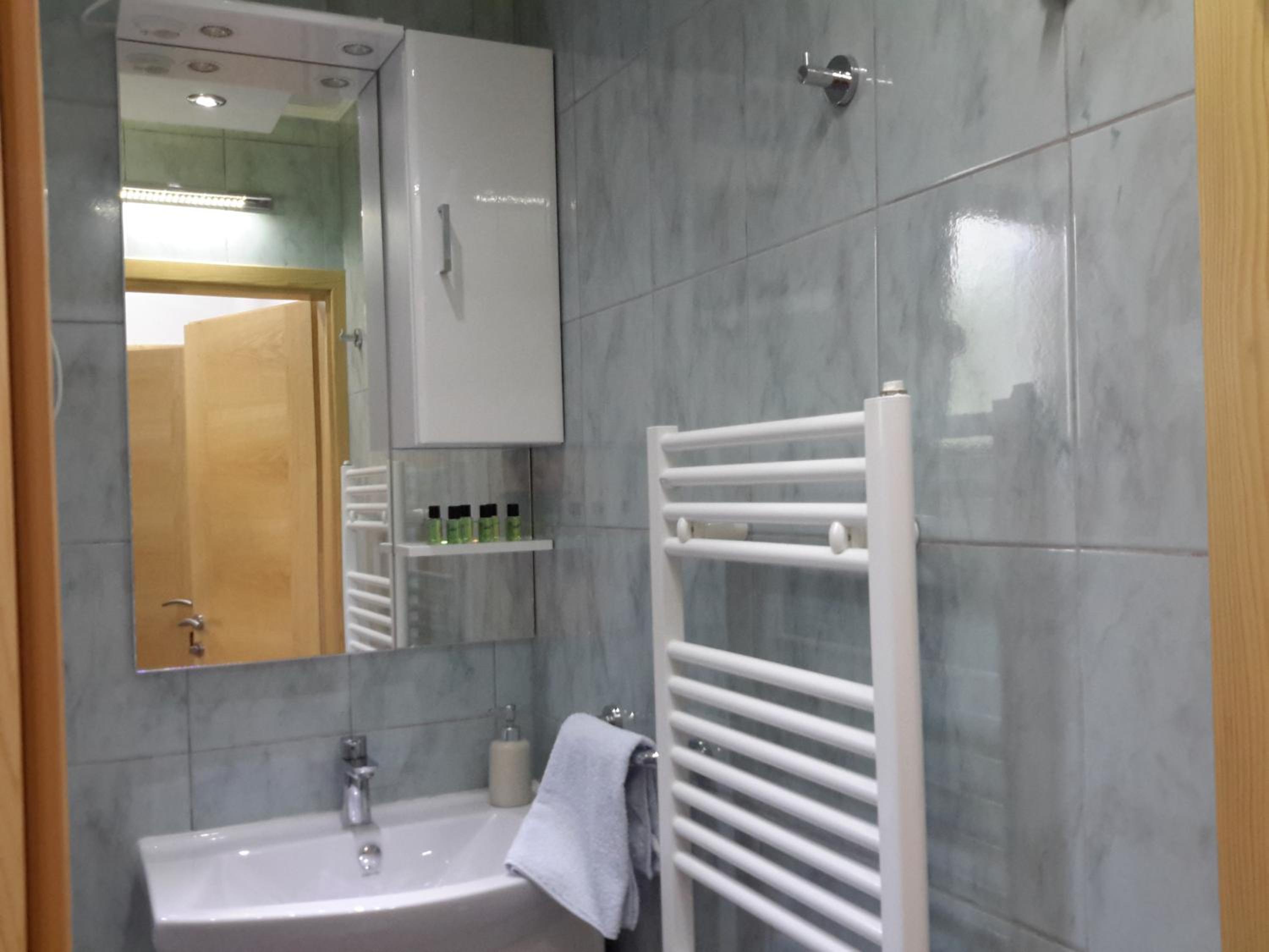 Superior Triple Room - Photo 17