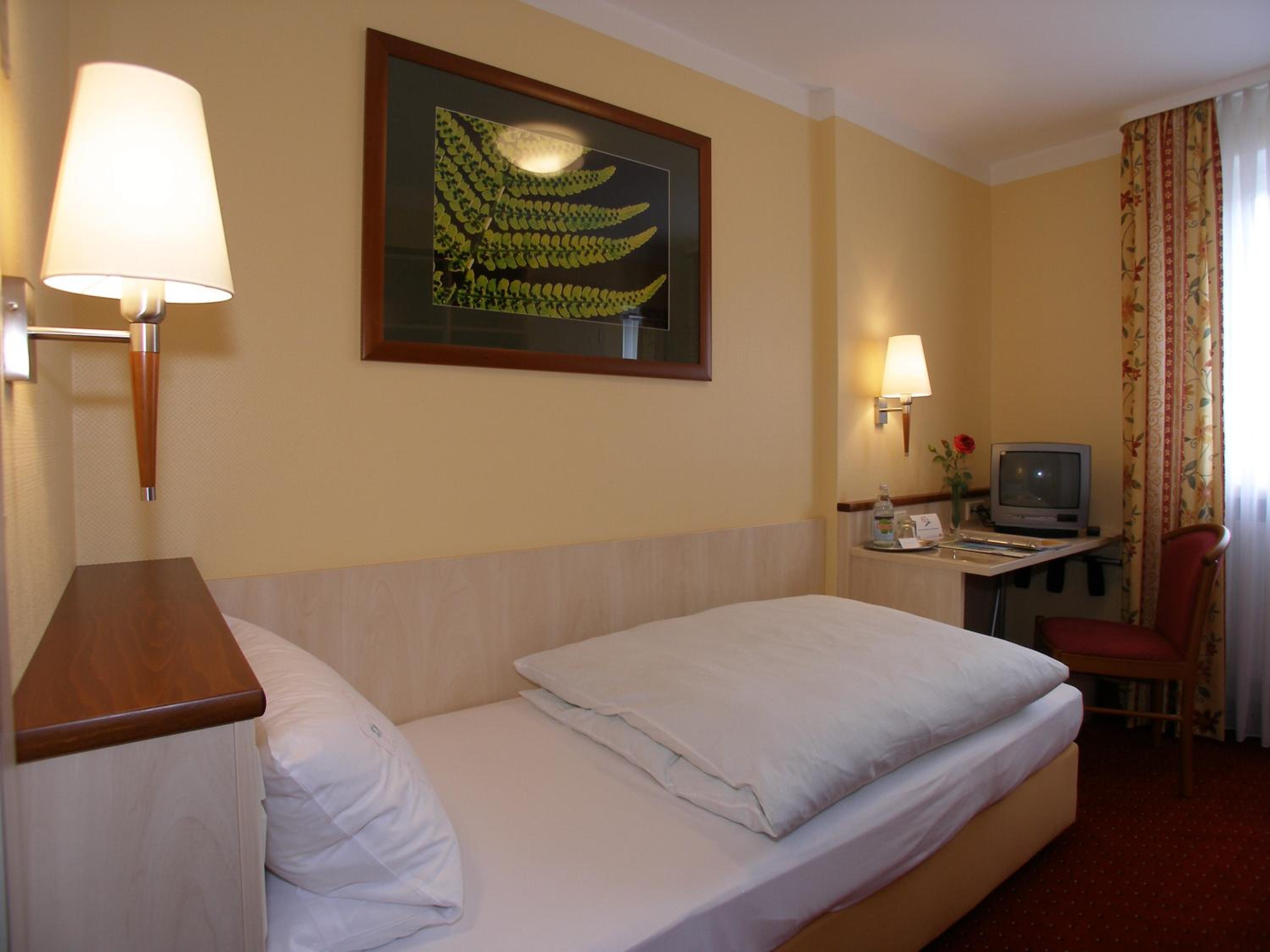 Single Room photo 1