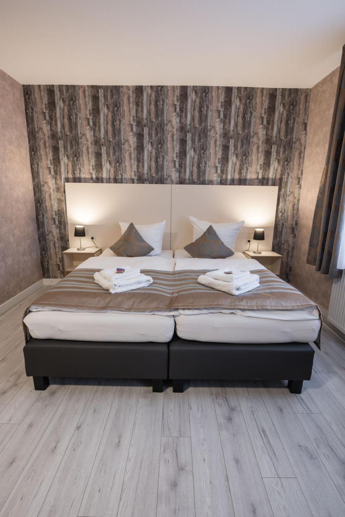 Suite with City View photo 3