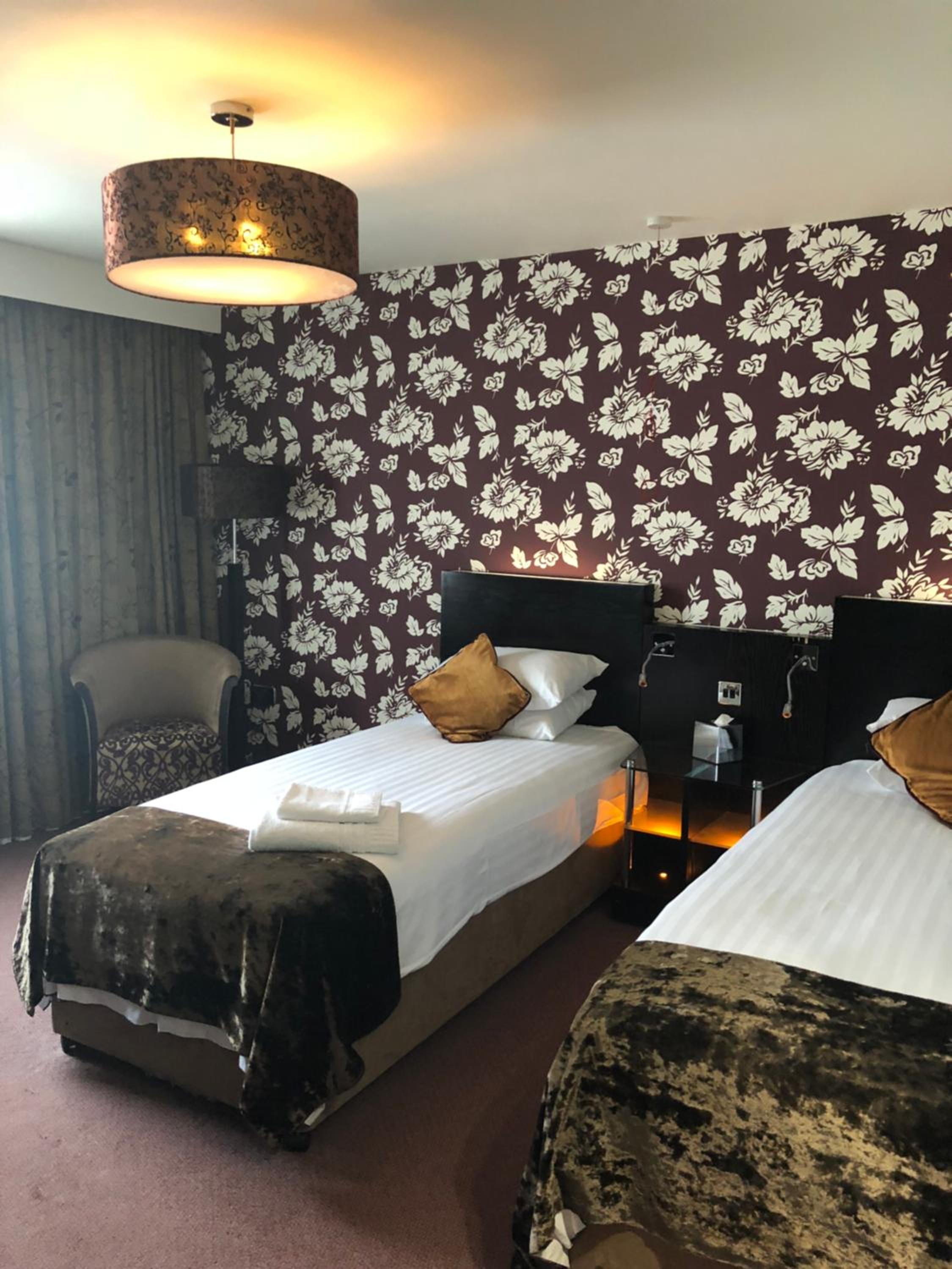 Superior Twin Room - Photo 1