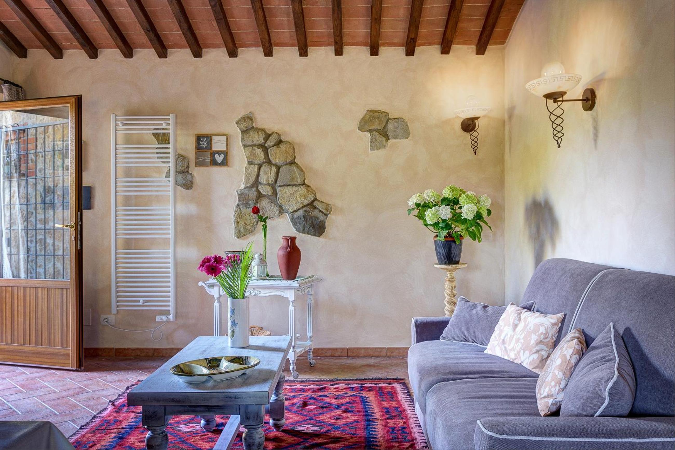 Villa photo 2