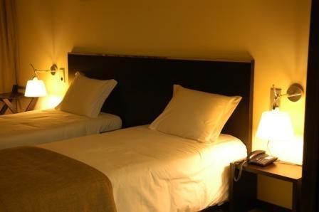 Double or Twin Room - Photo 2