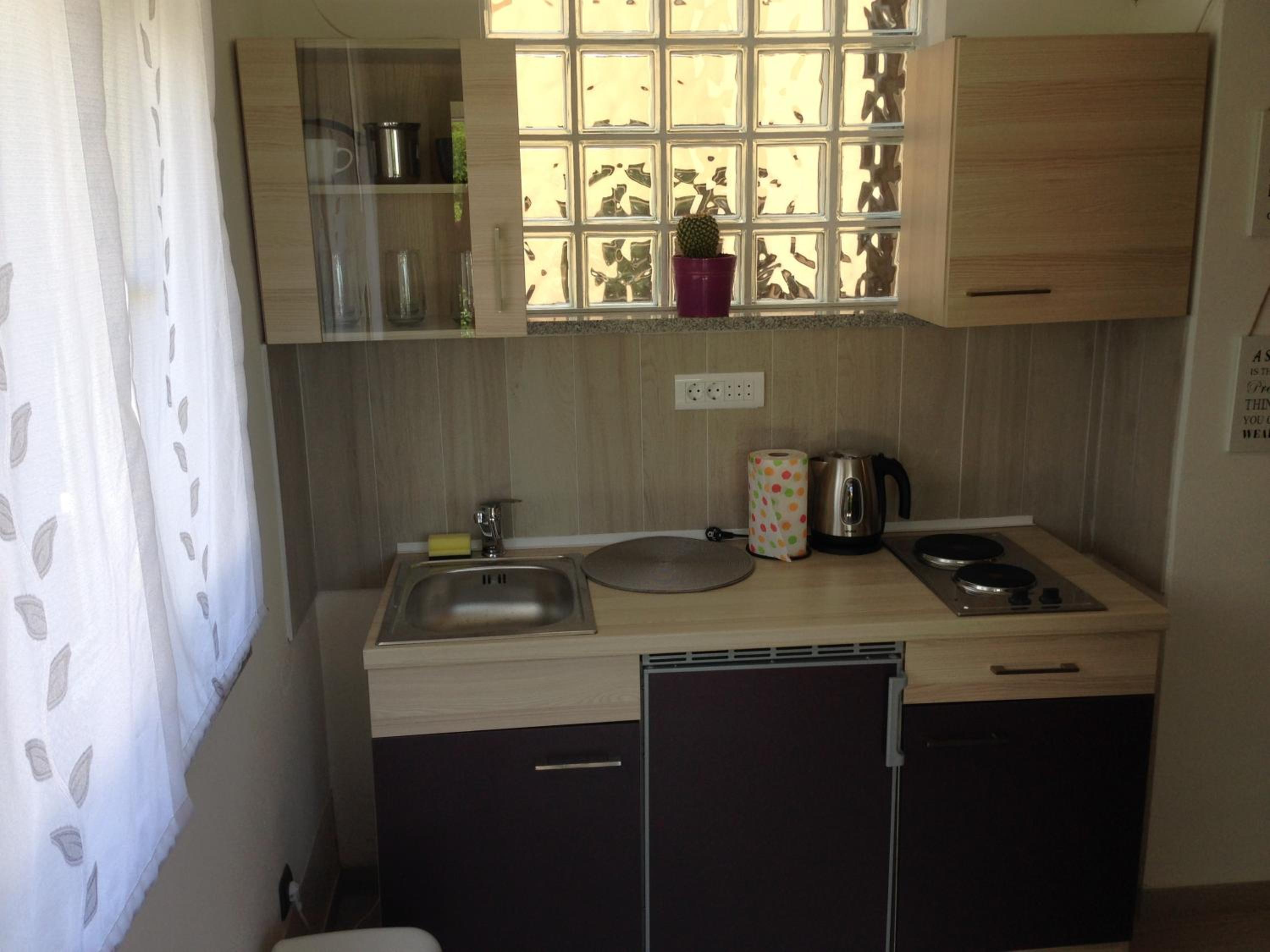 Studio Apartment photo 2