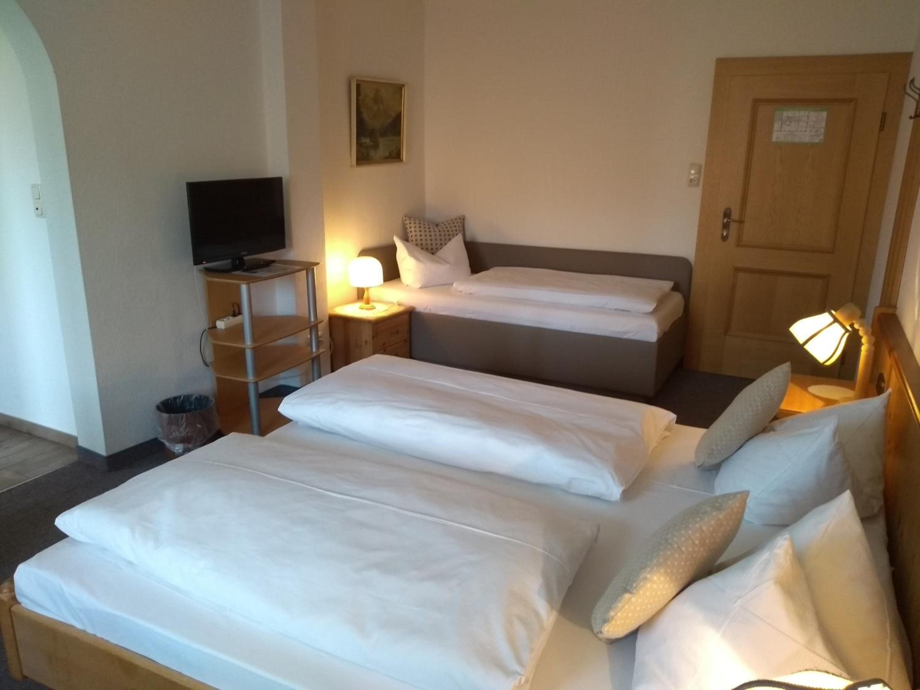 Triple Room photo 2