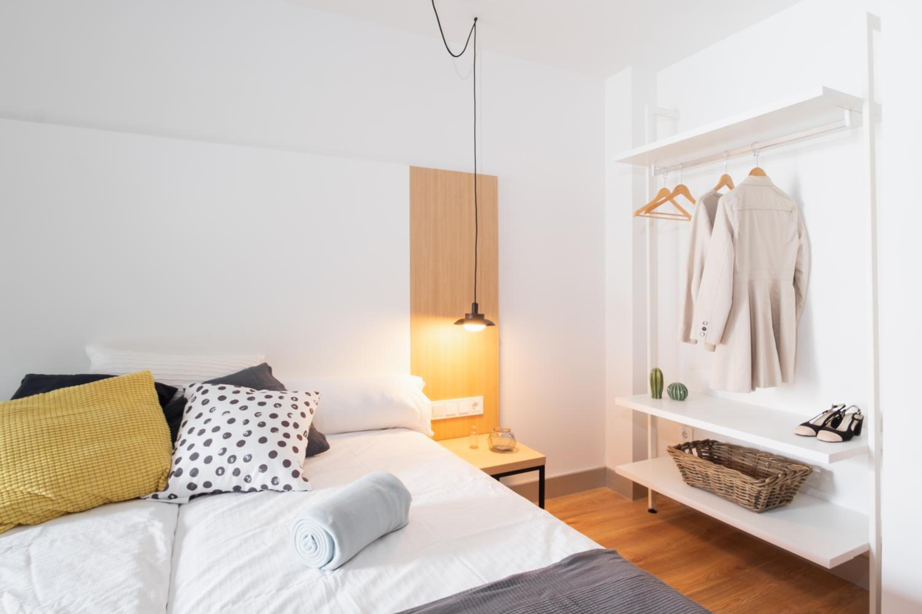 Double Room with Extra Bed - Photo 8
