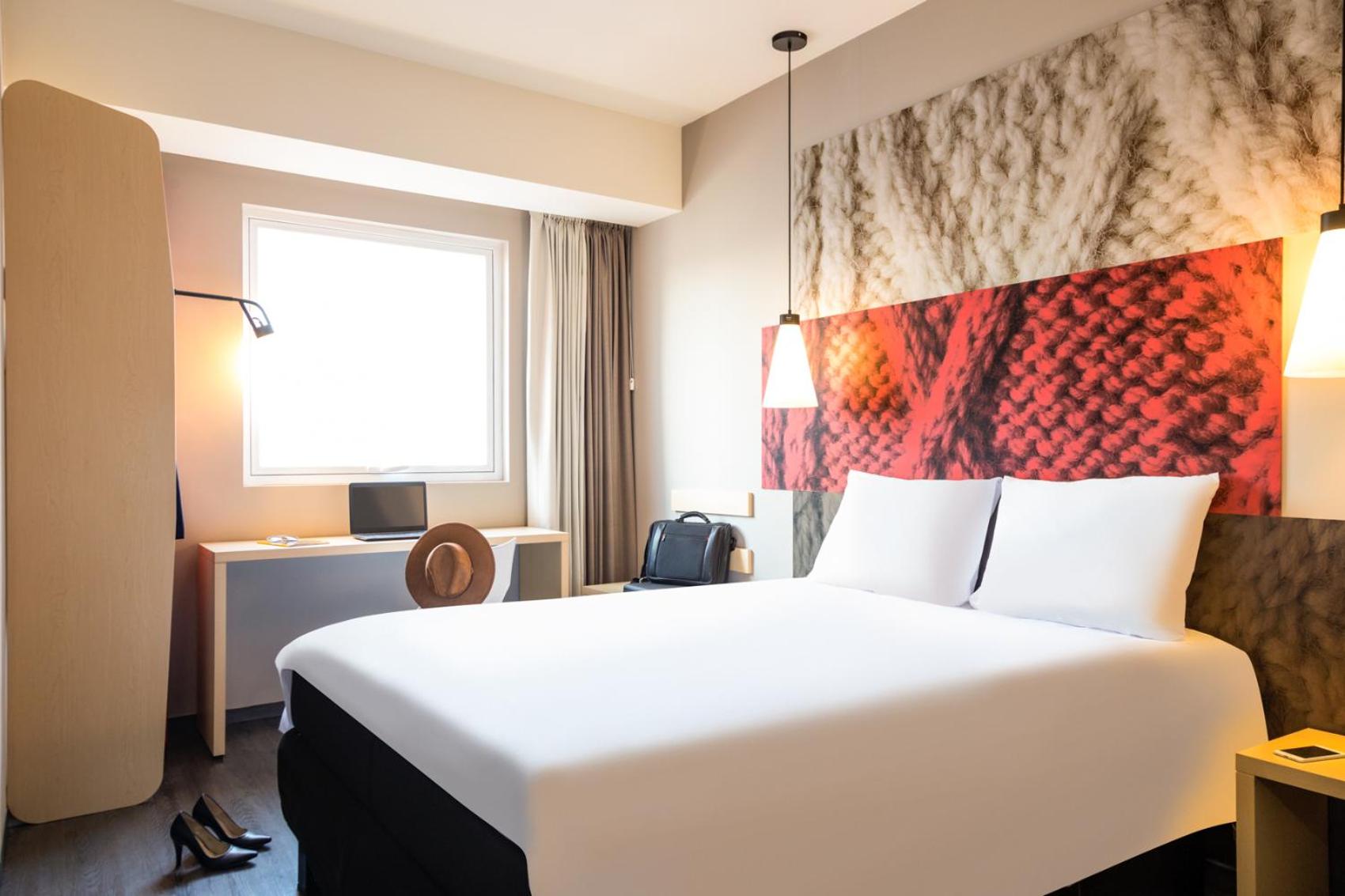 Available room