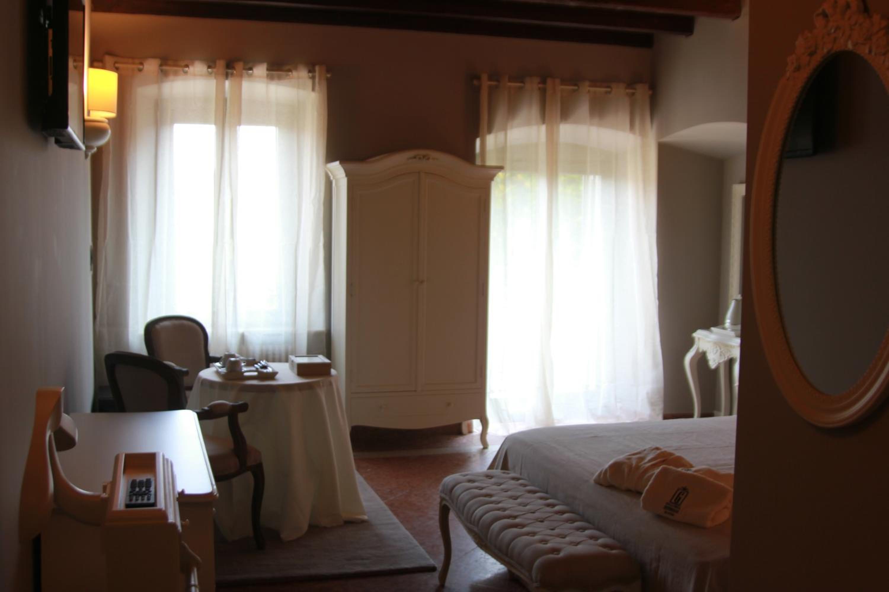 Superior Queen Room photo 3