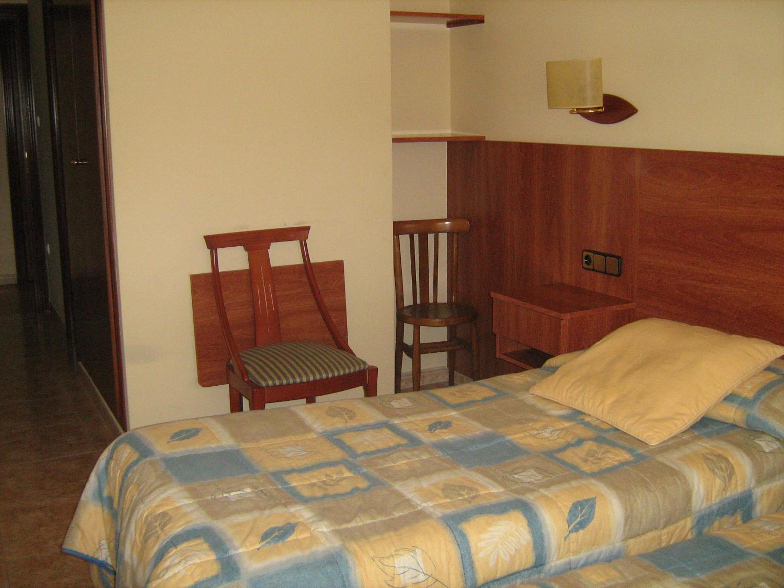 Habitación Estándar con Dos Camas Individuales