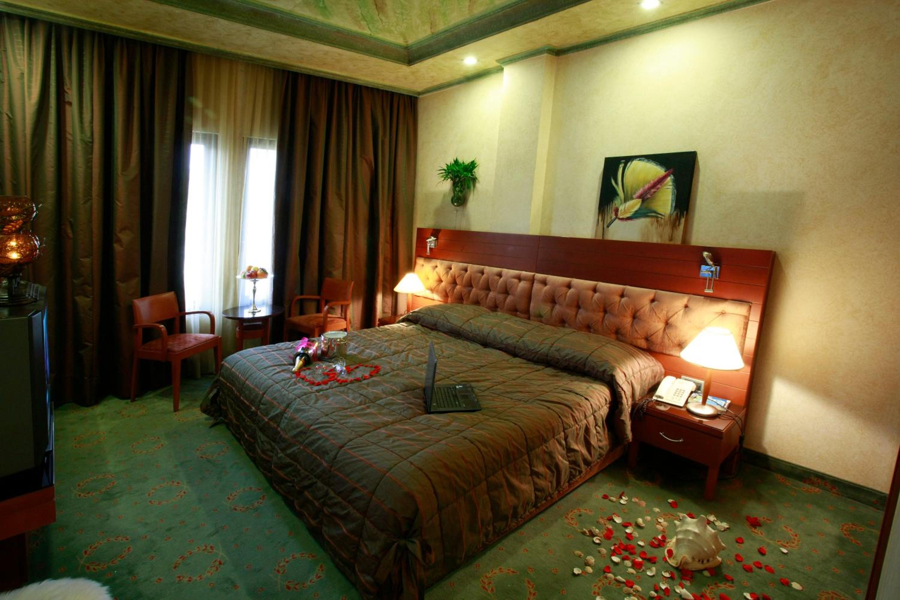 Deluxe Double Side Sea View With Balcony  photo 2