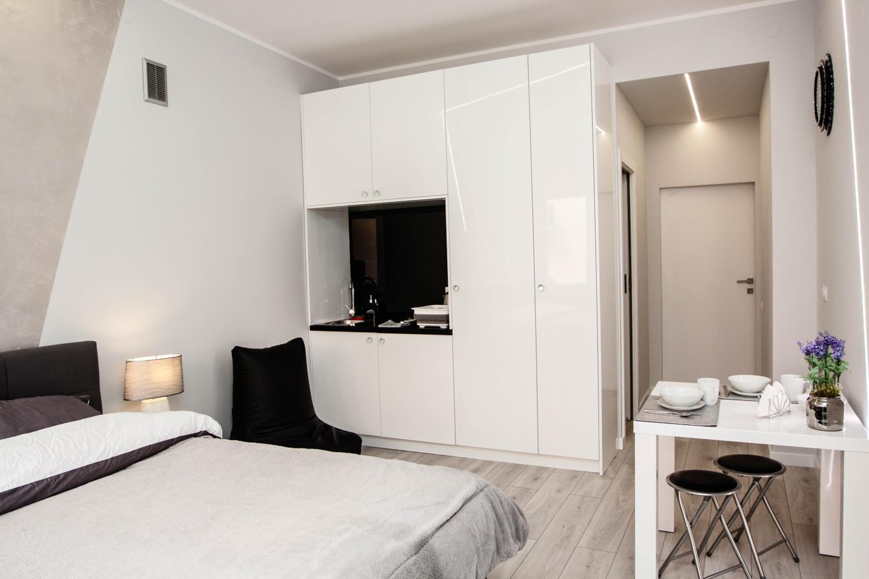 Apartment - Photo 5