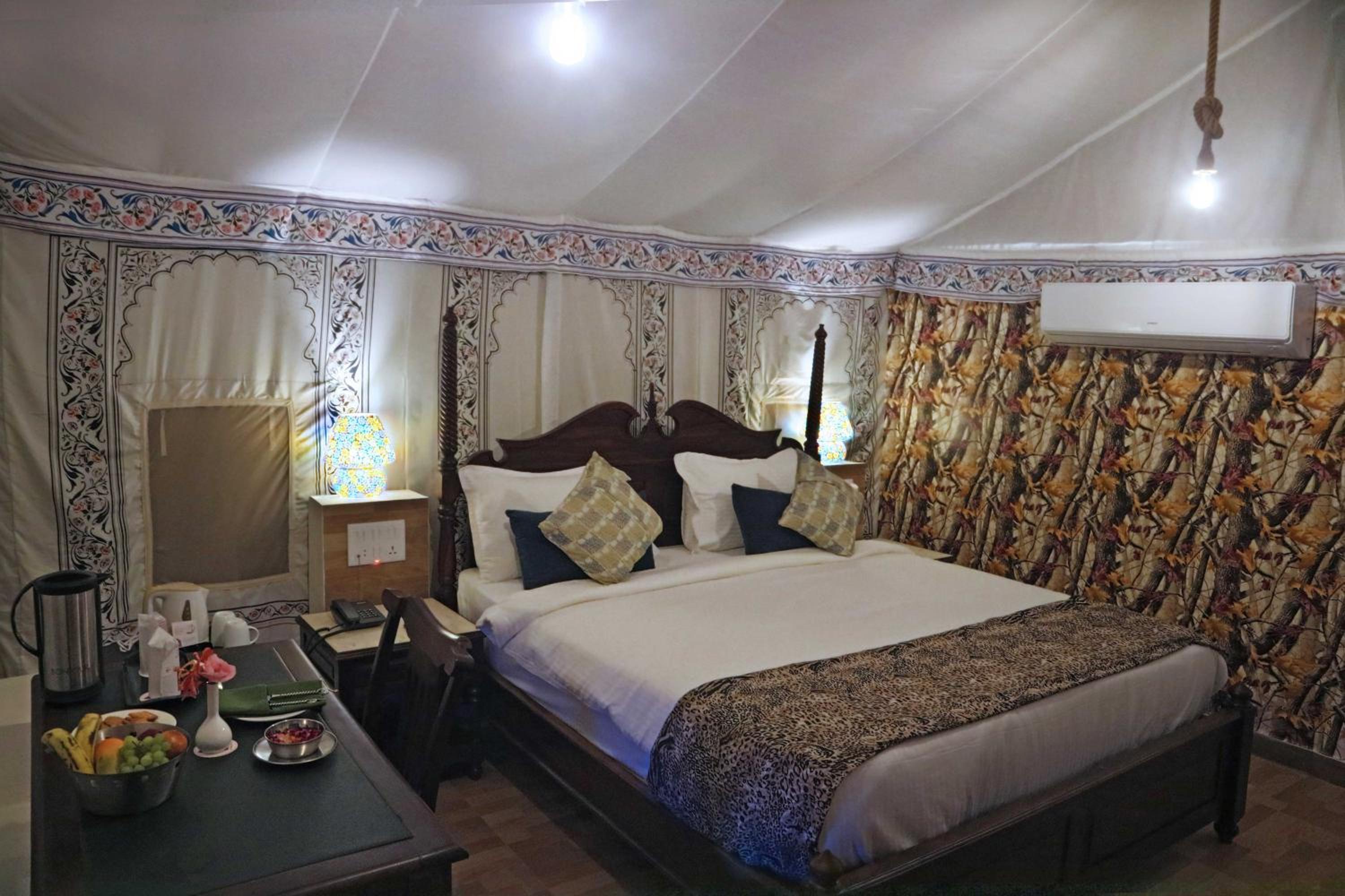 Tent: Complimentary Hi-Tea, Complimentary INR 500 Hotel Credit, 15% Discount on Laundry service - Photo 1
