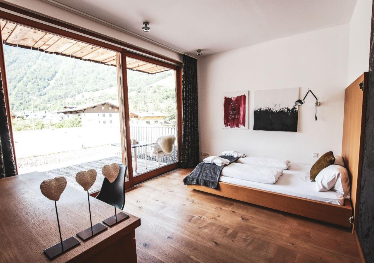 Three-Bedroom Panorama Penthouse With Sauna photo 2