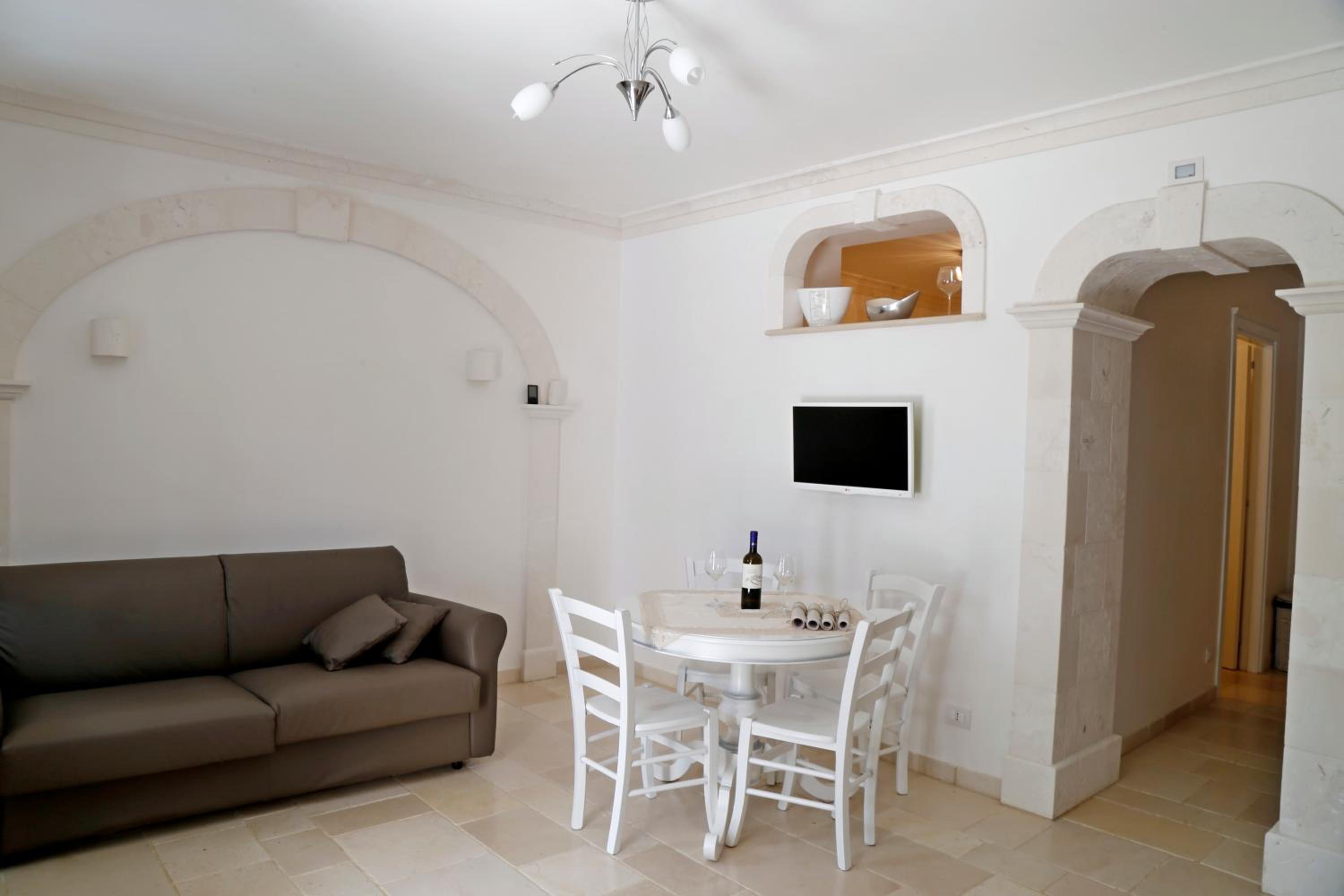 Apartment - Ground Floor - Right Side