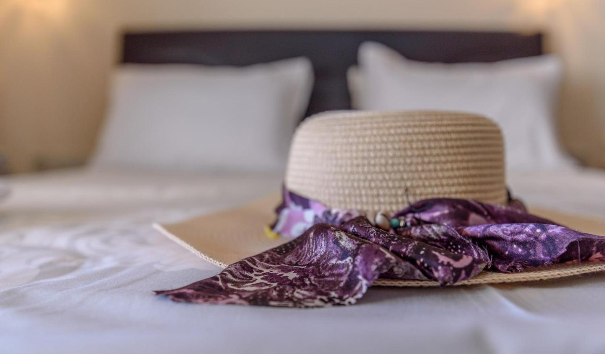 Deluxe Double Room with Balcony and Sea View photo 3