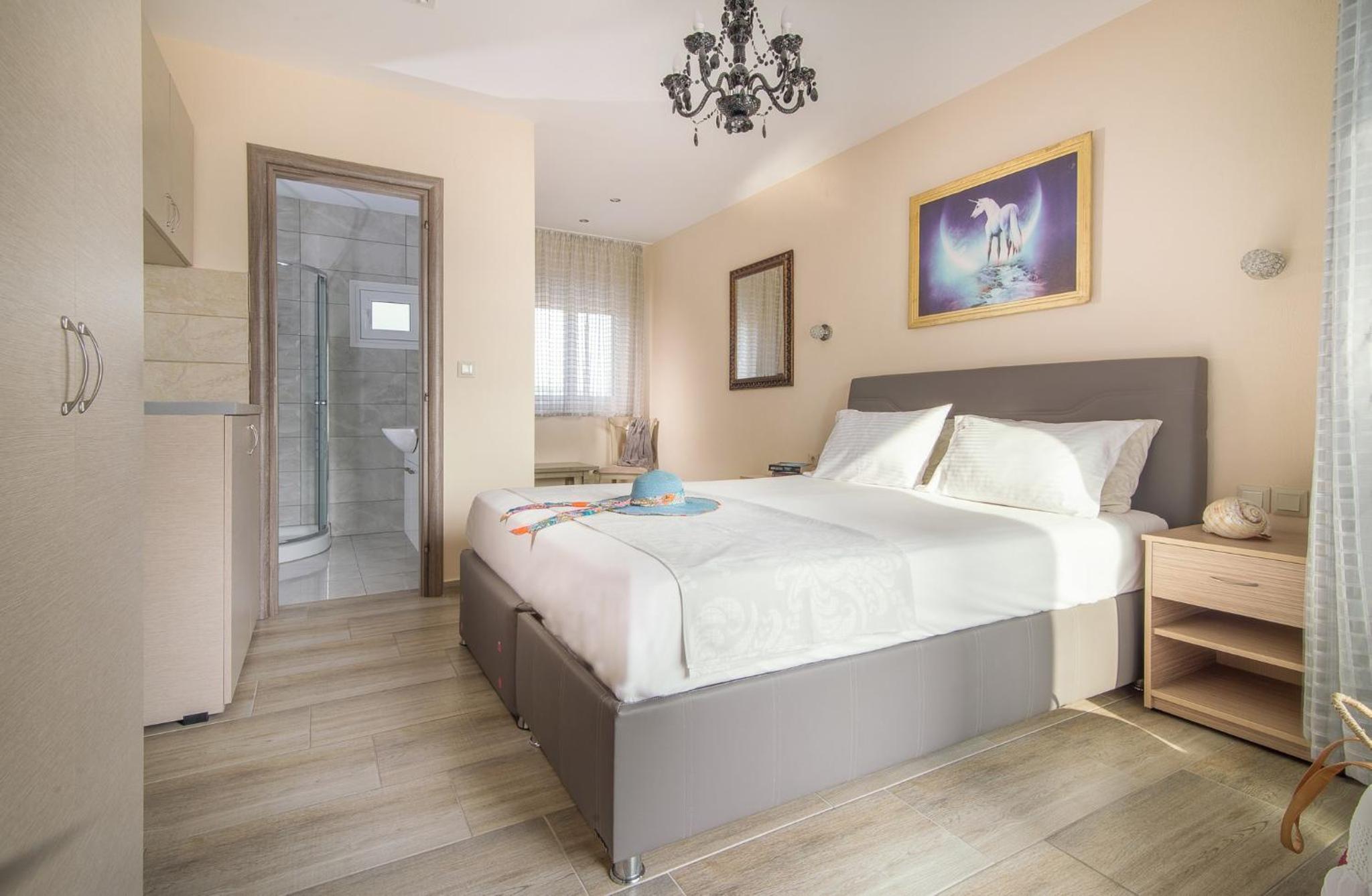 Deluxe Double Room with Sea View photo 2