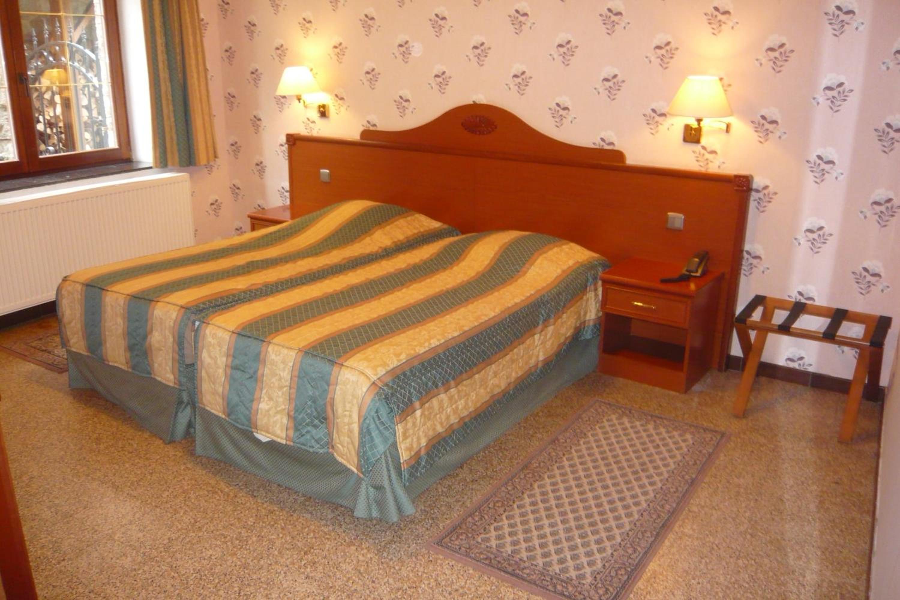 Triple Room (2 Adults + 1 Child) photo 3