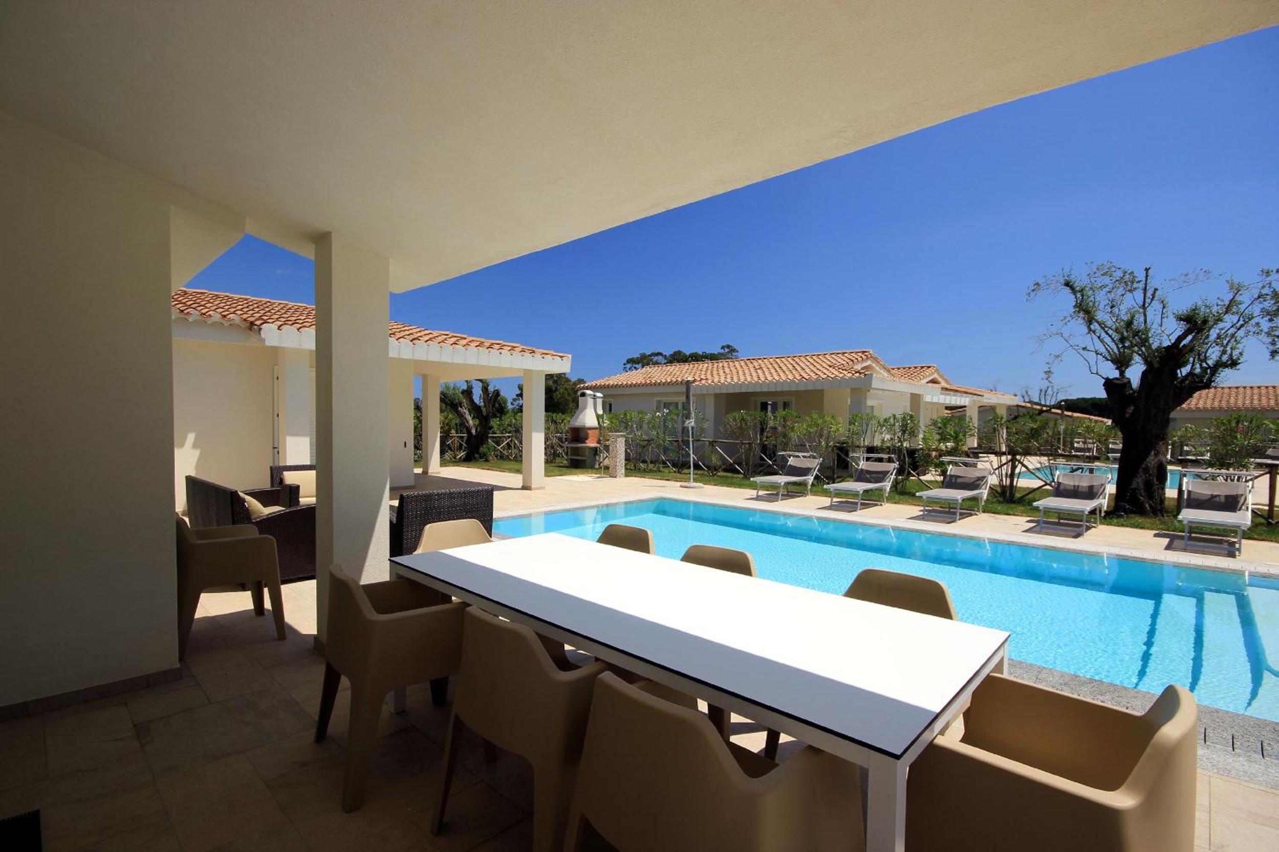 Villa with Private Pool photo 3