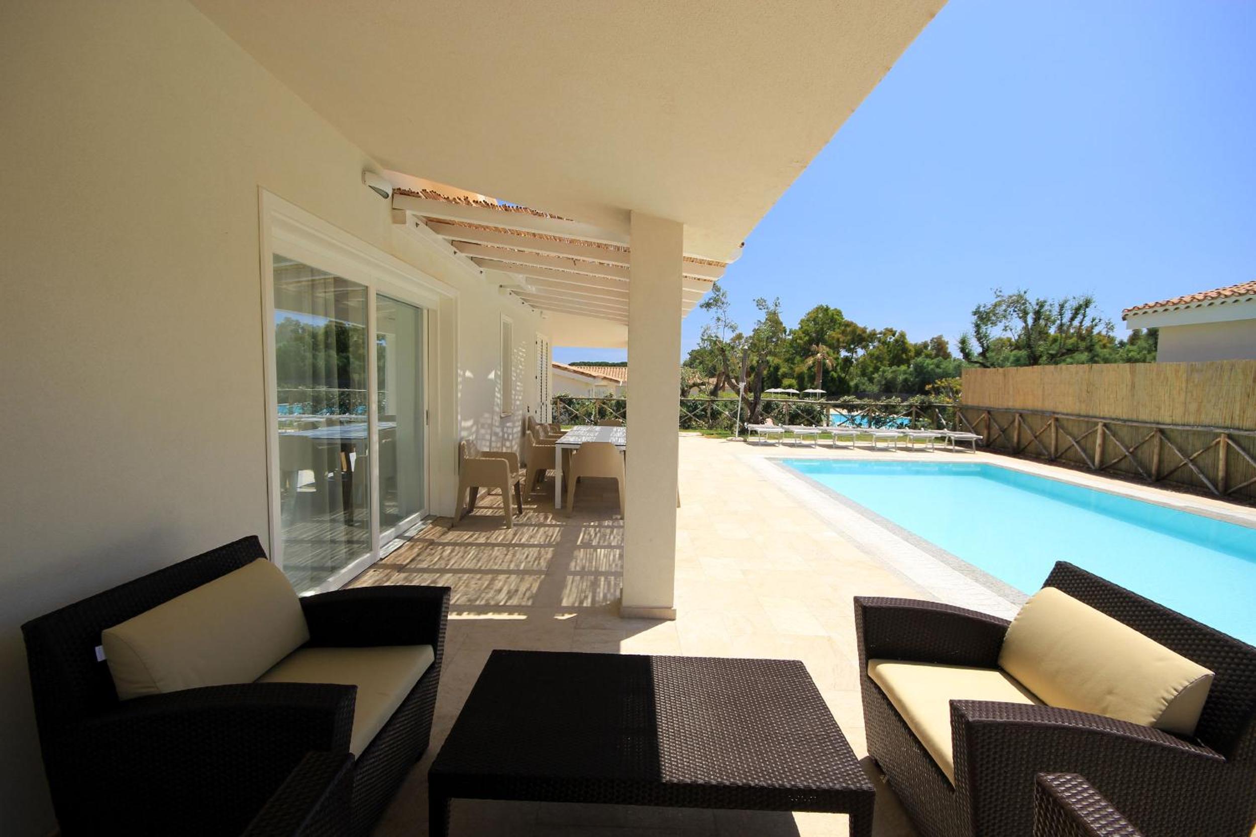 Villa with Private Pool photo 2