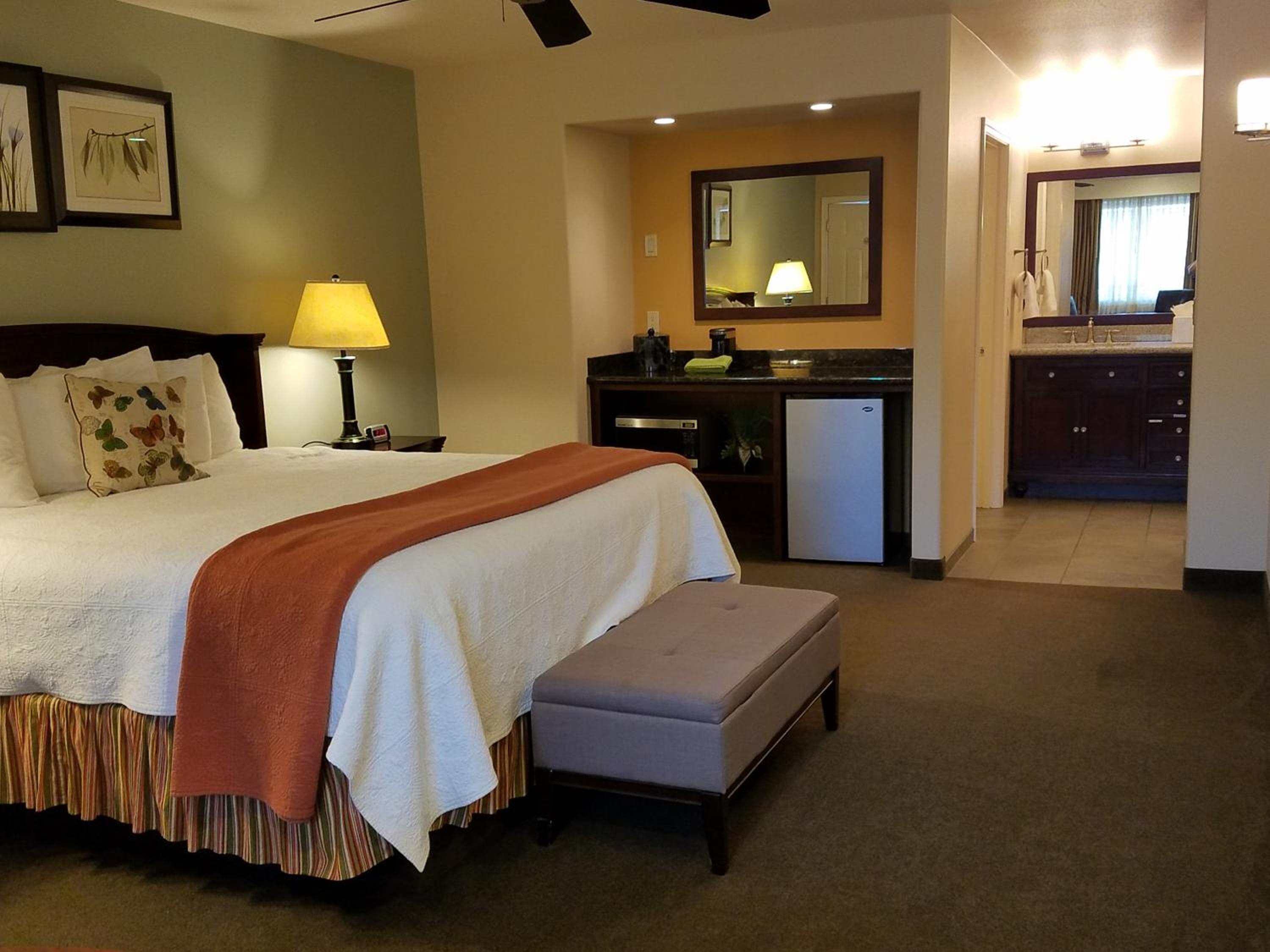 Standard King Room
