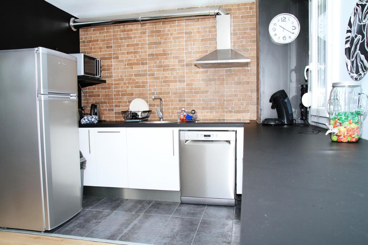 Apartment photo 3