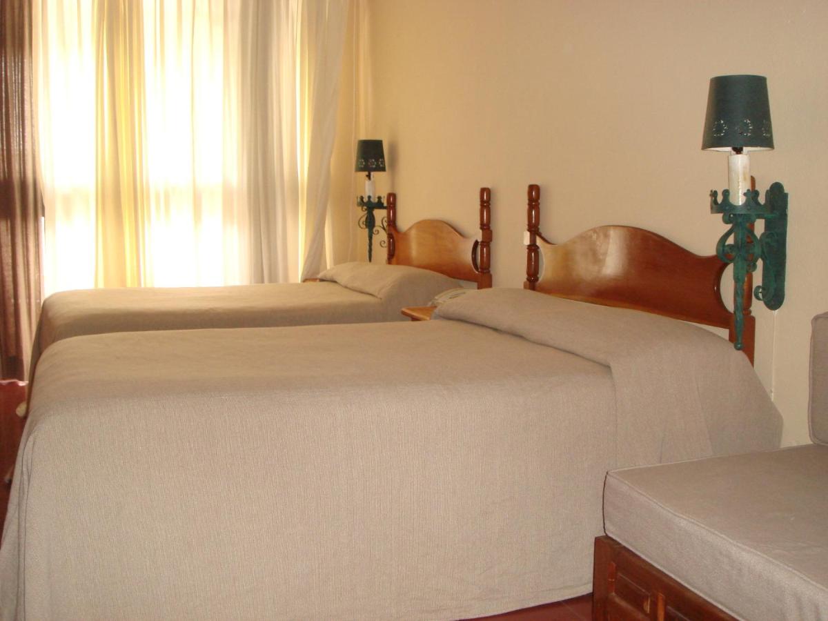 Superior Room with Two Double Beds photo 2