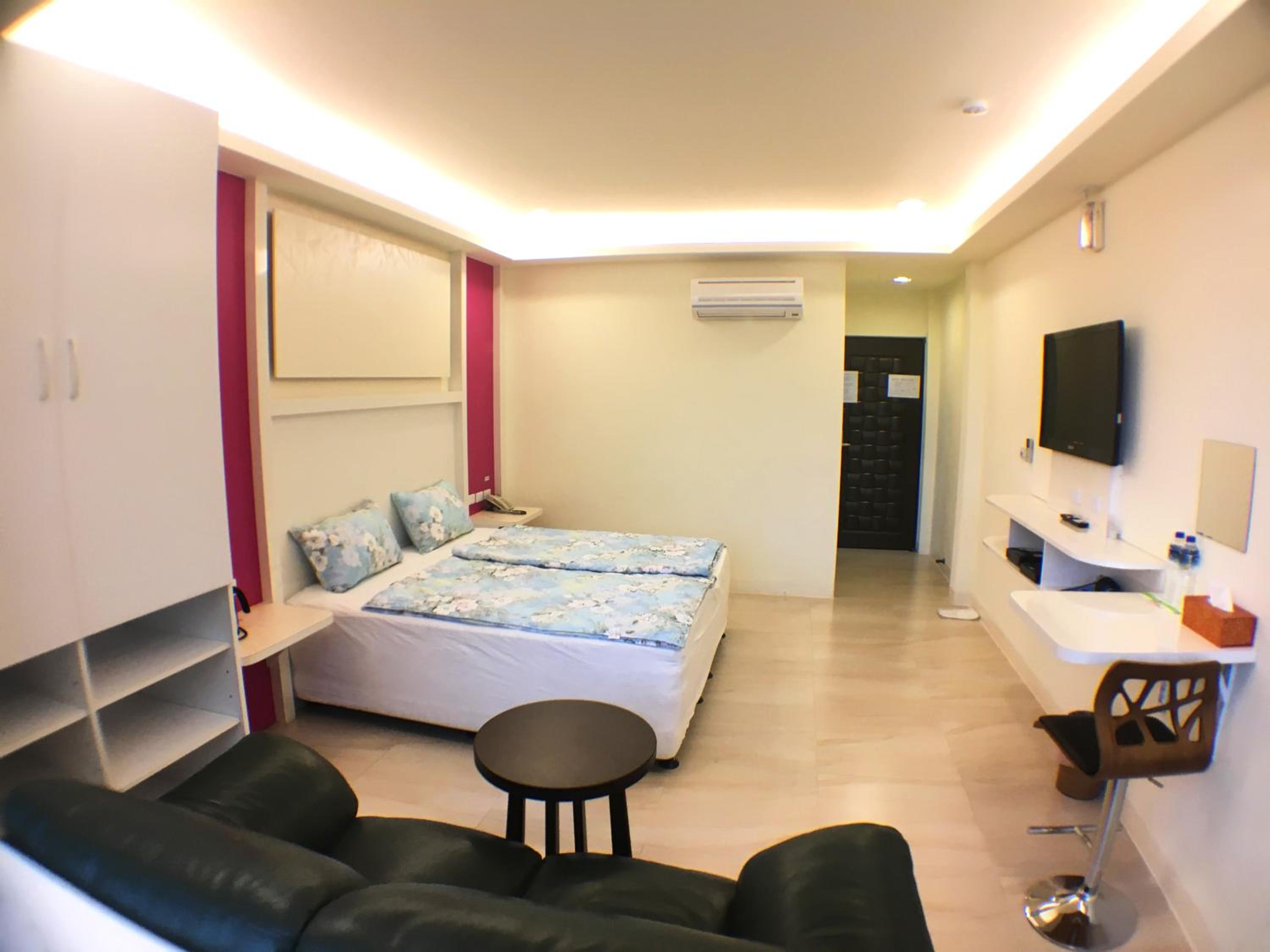 Deluxe Double Room photo 2