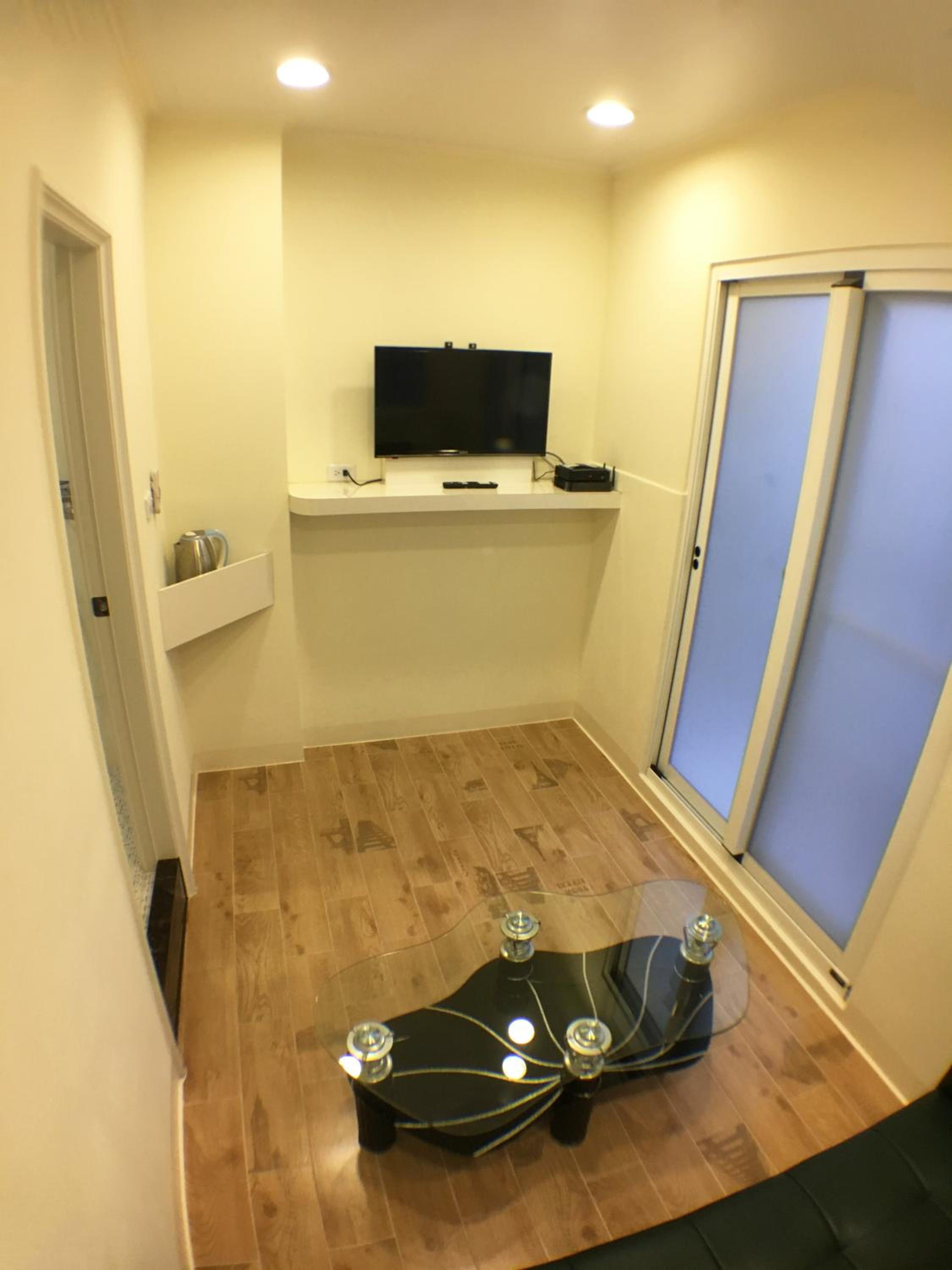 King Room with Balcony photo 3