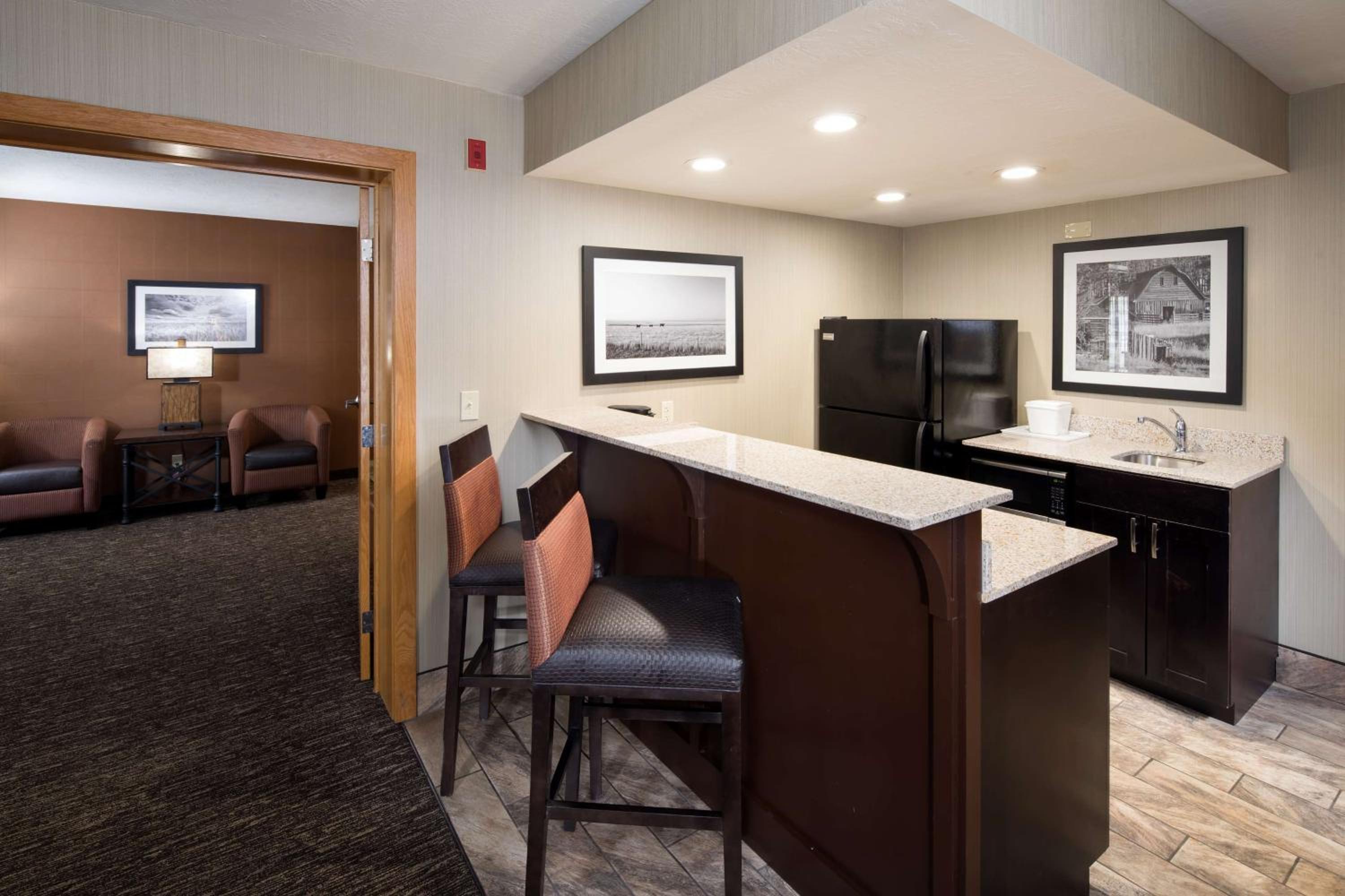 King Suite - Disability Access photo 3